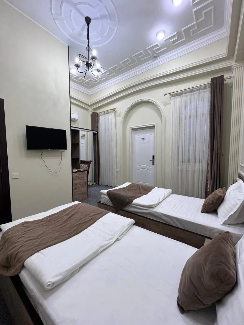 Bed in Art House Hotel