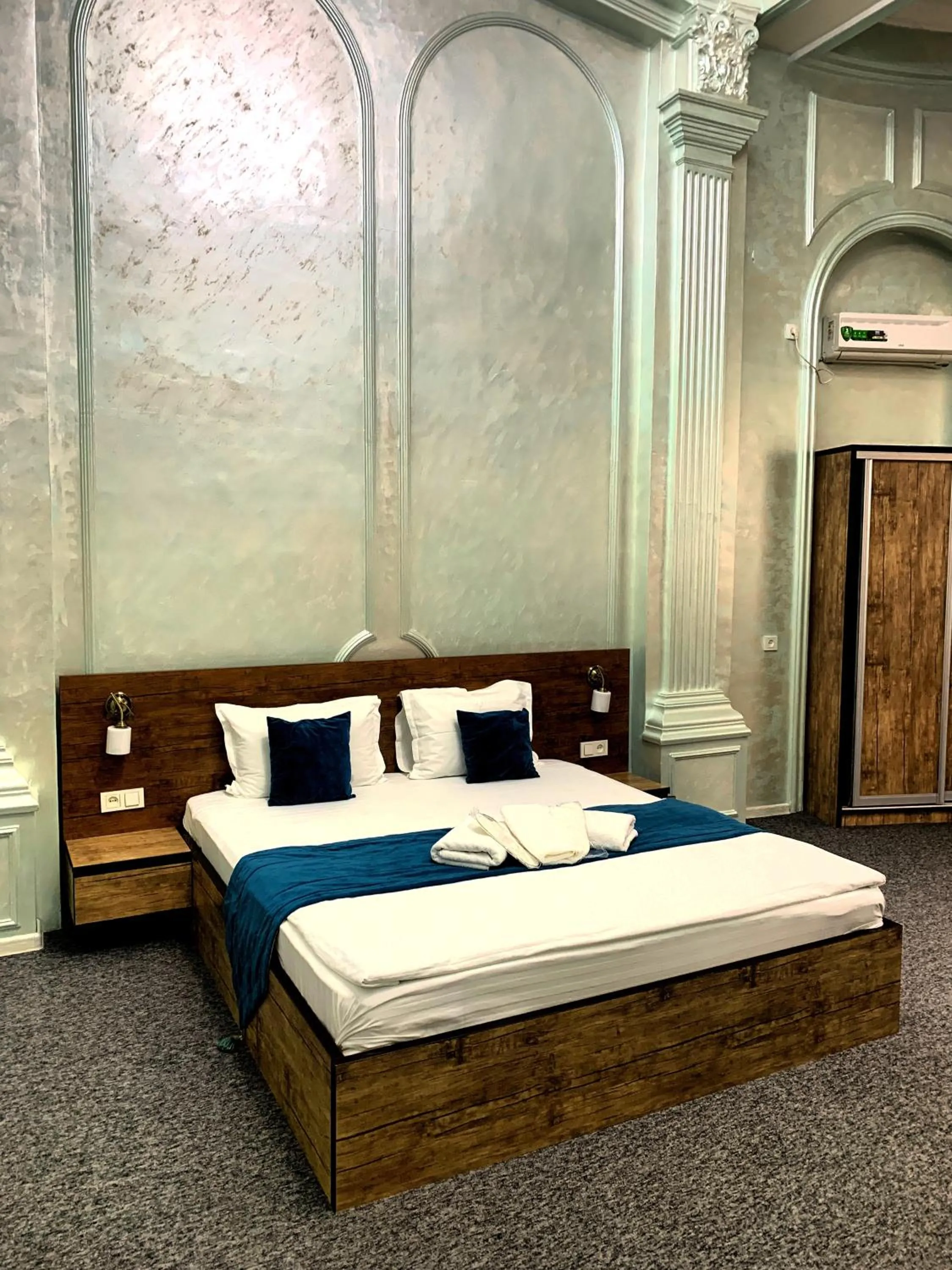 Bed in Art House Hotel