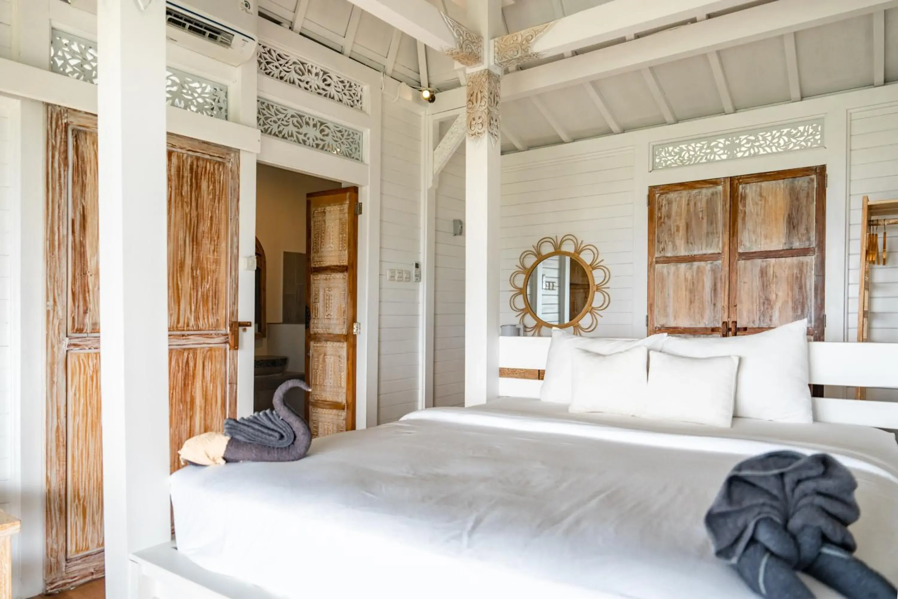 Bed in Mambo Hill Resort Bed in Mambo Hill Resort