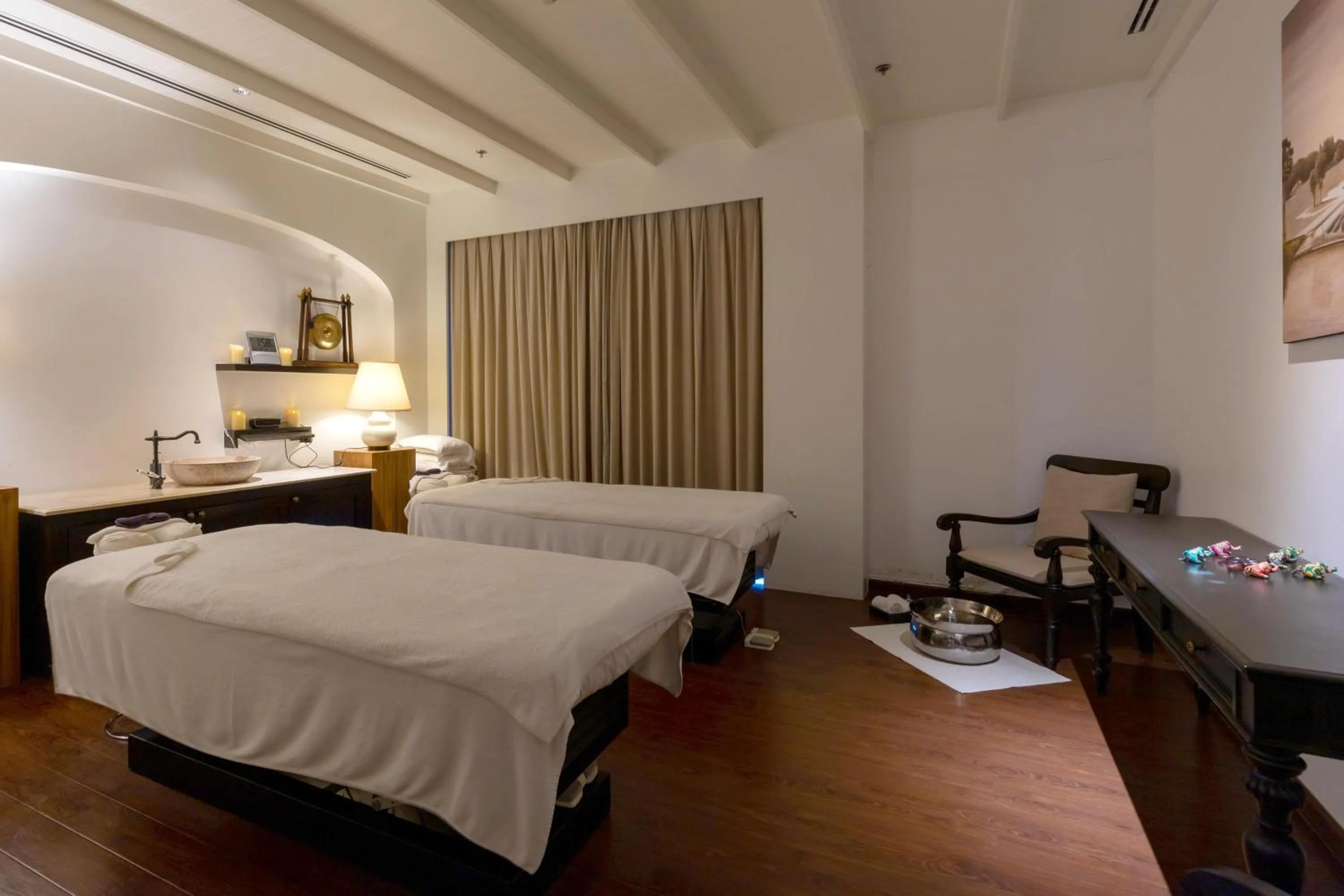 Sports, Bed in Hilton Bangkok Suvarnabhumi Golf Resort & Spa