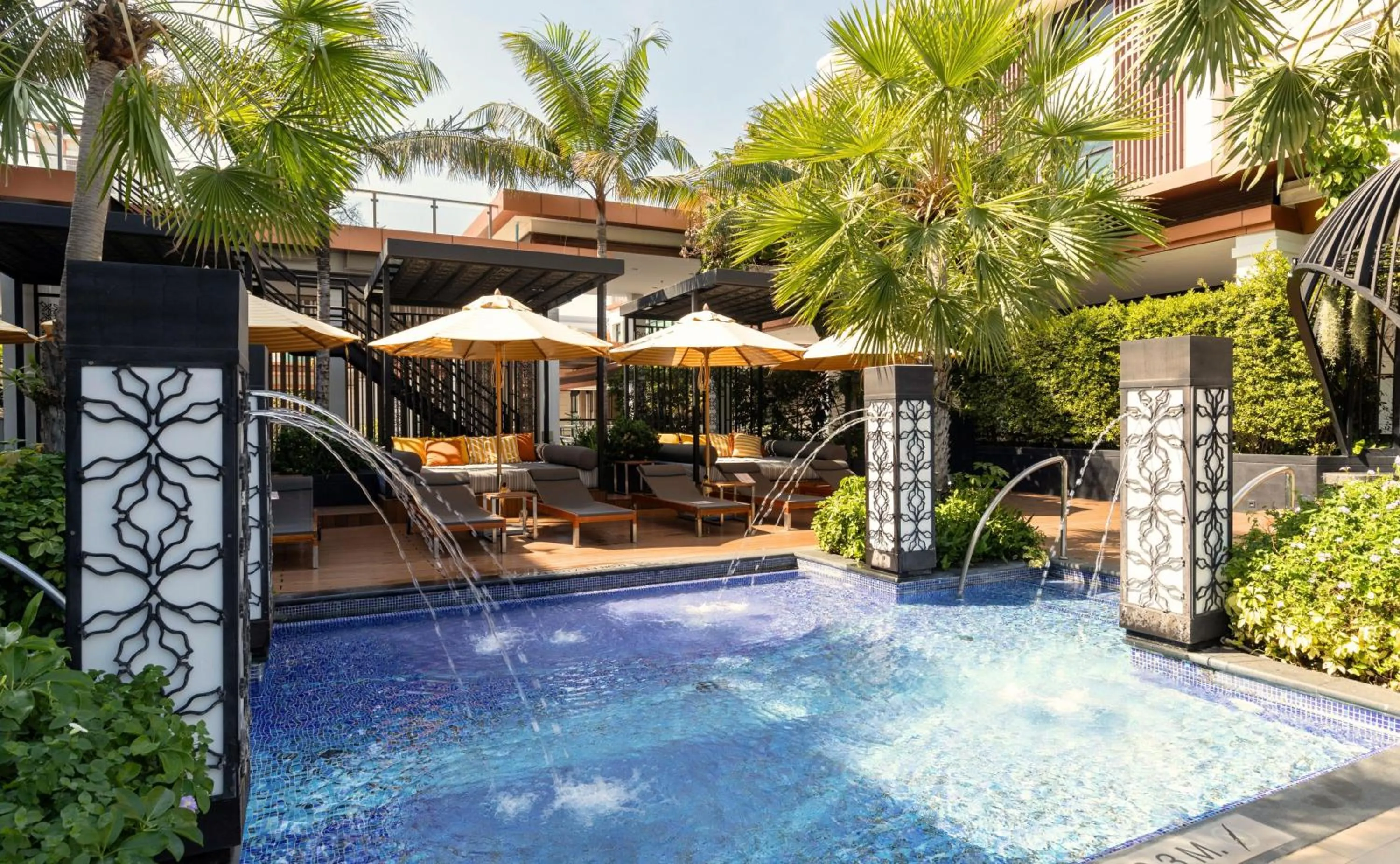 Pool view in Hilton Bangkok Suvarnabhumi Golf Resort & Spa