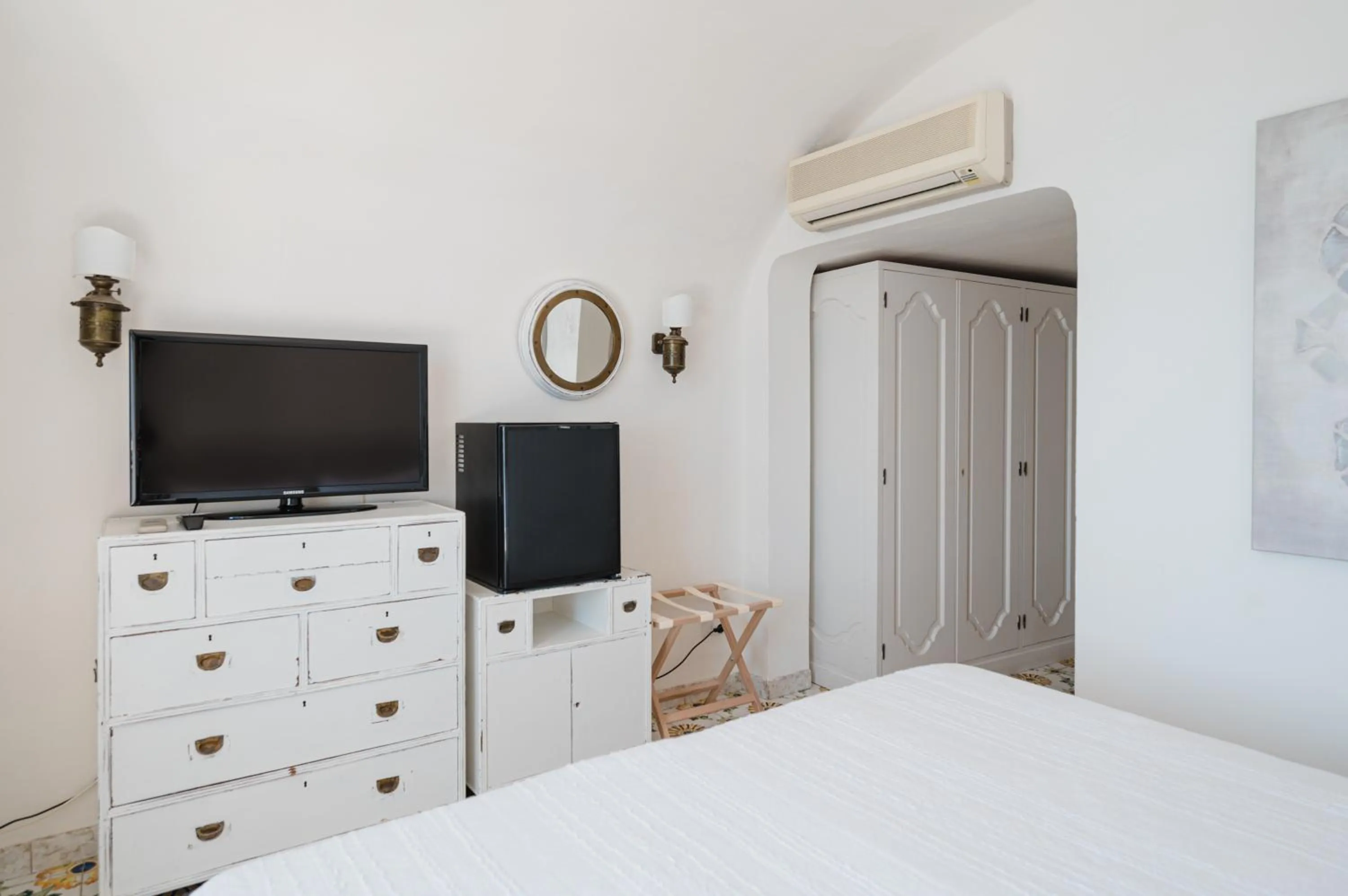 Other, Bed in Villa Petite Syrene by Elite Villas