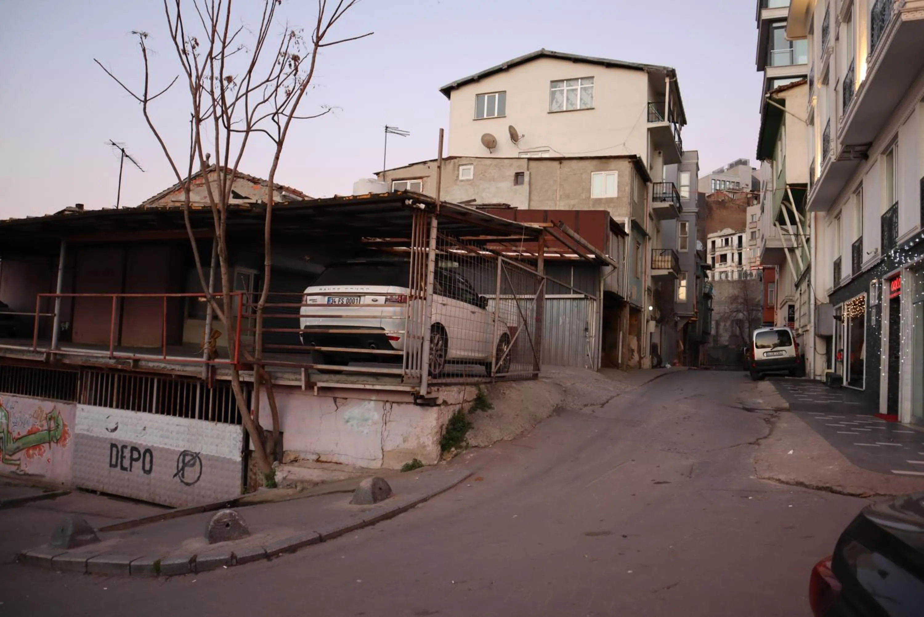 Parking in Galata istanbul Hotel