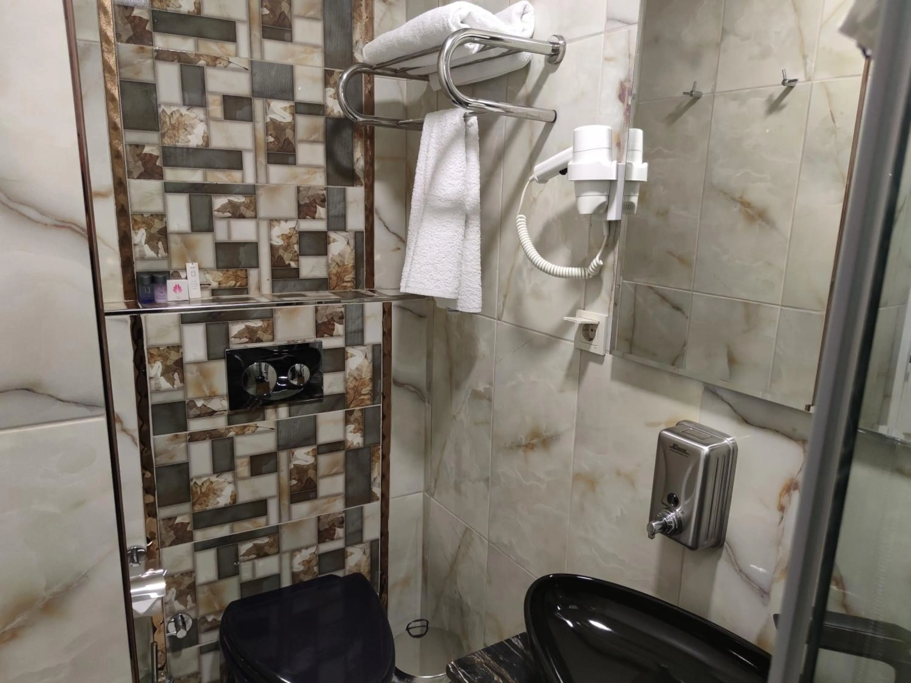 Shower in Galata istanbul Hotel