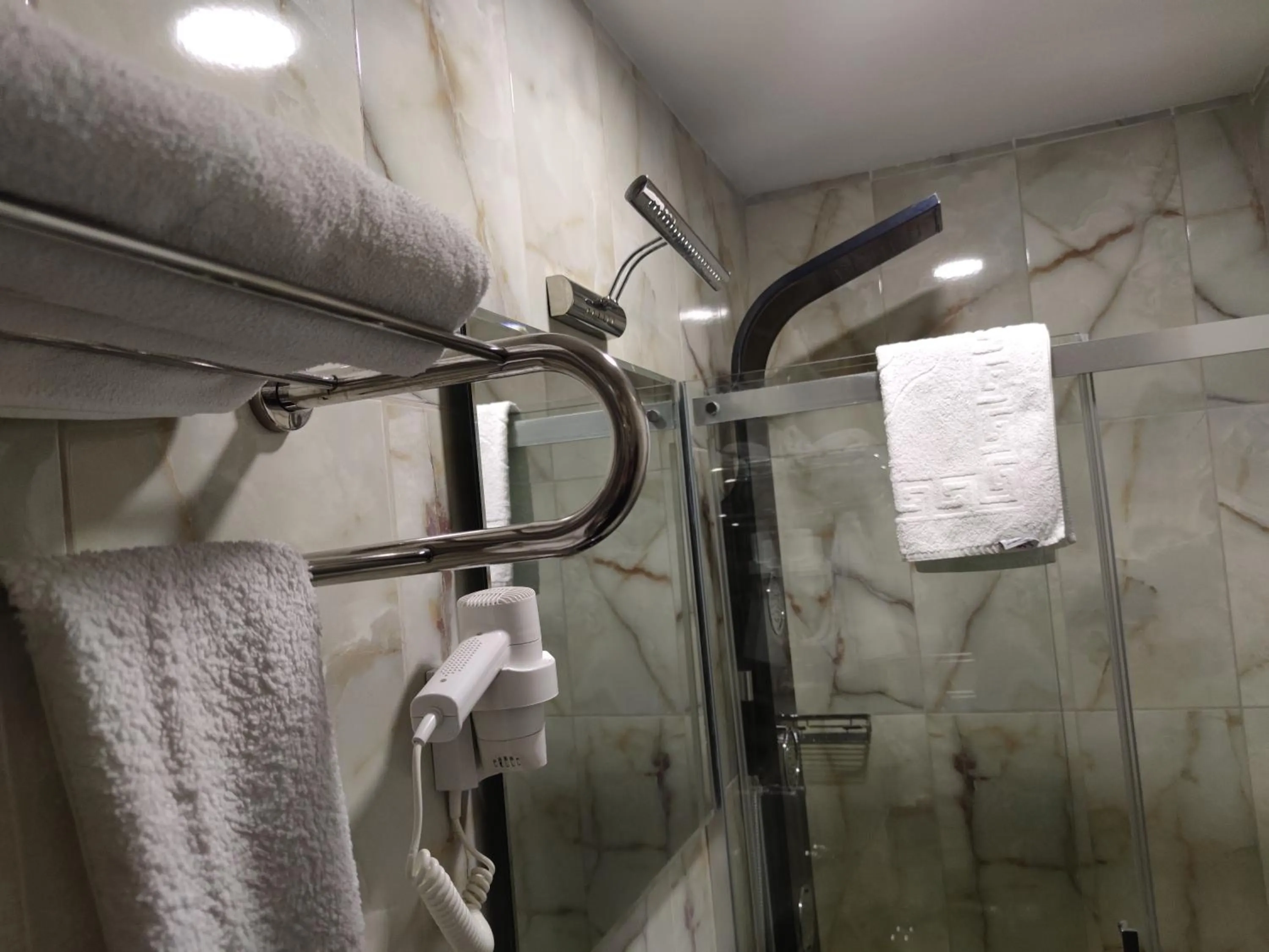 Shower in Galata istanbul Hotel