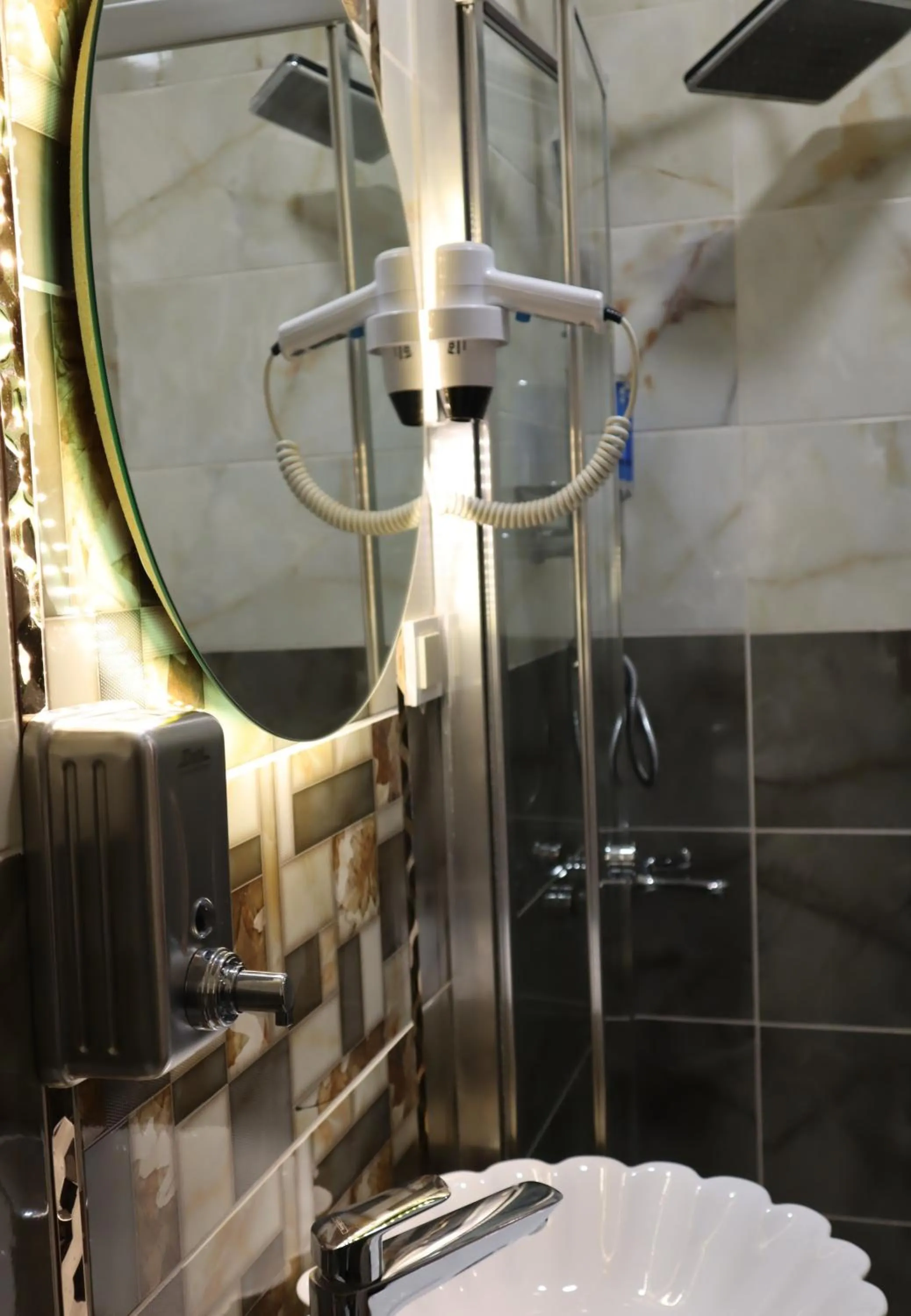 Shower in Galata istanbul Hotel
