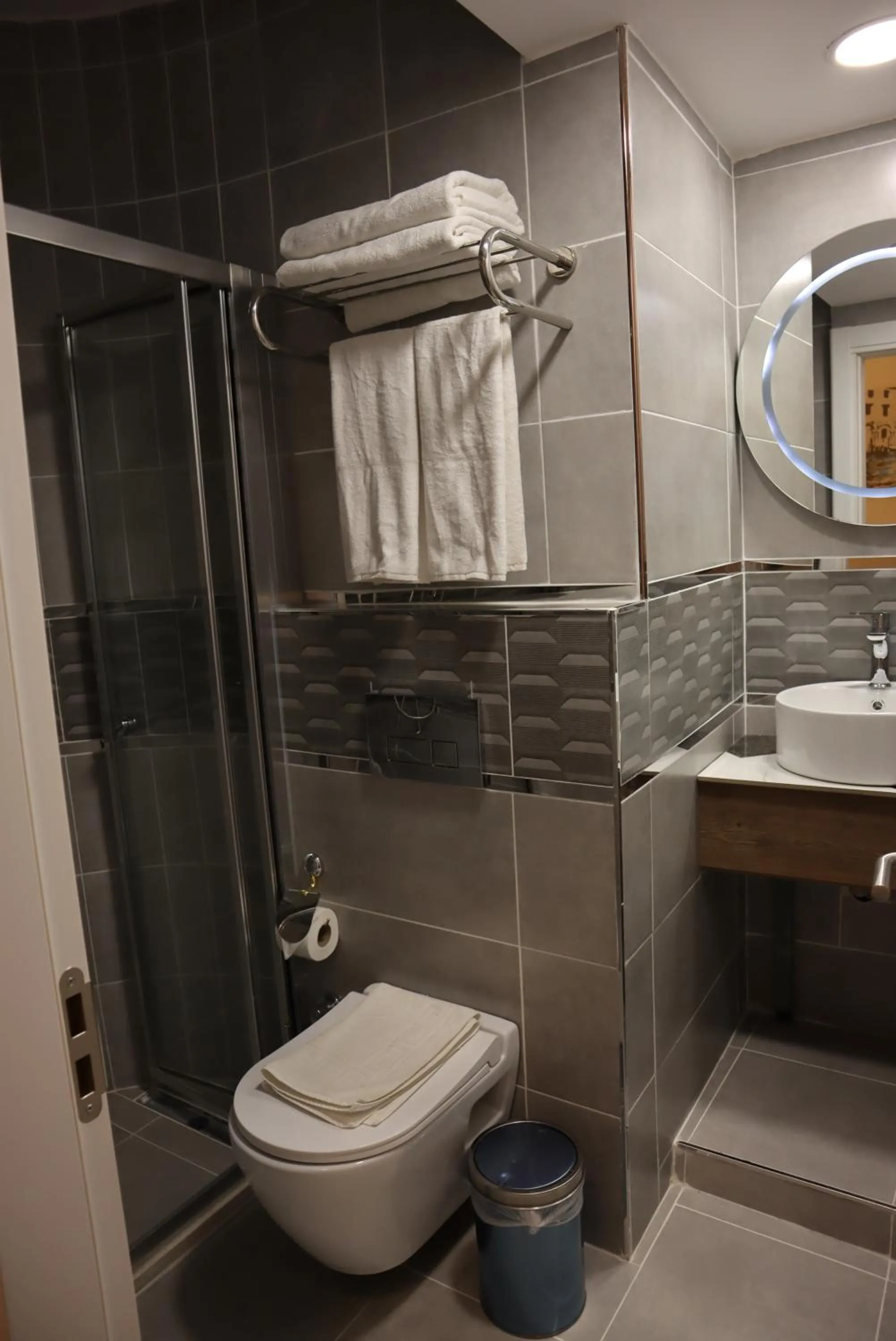 Shower in Galata istanbul Hotel