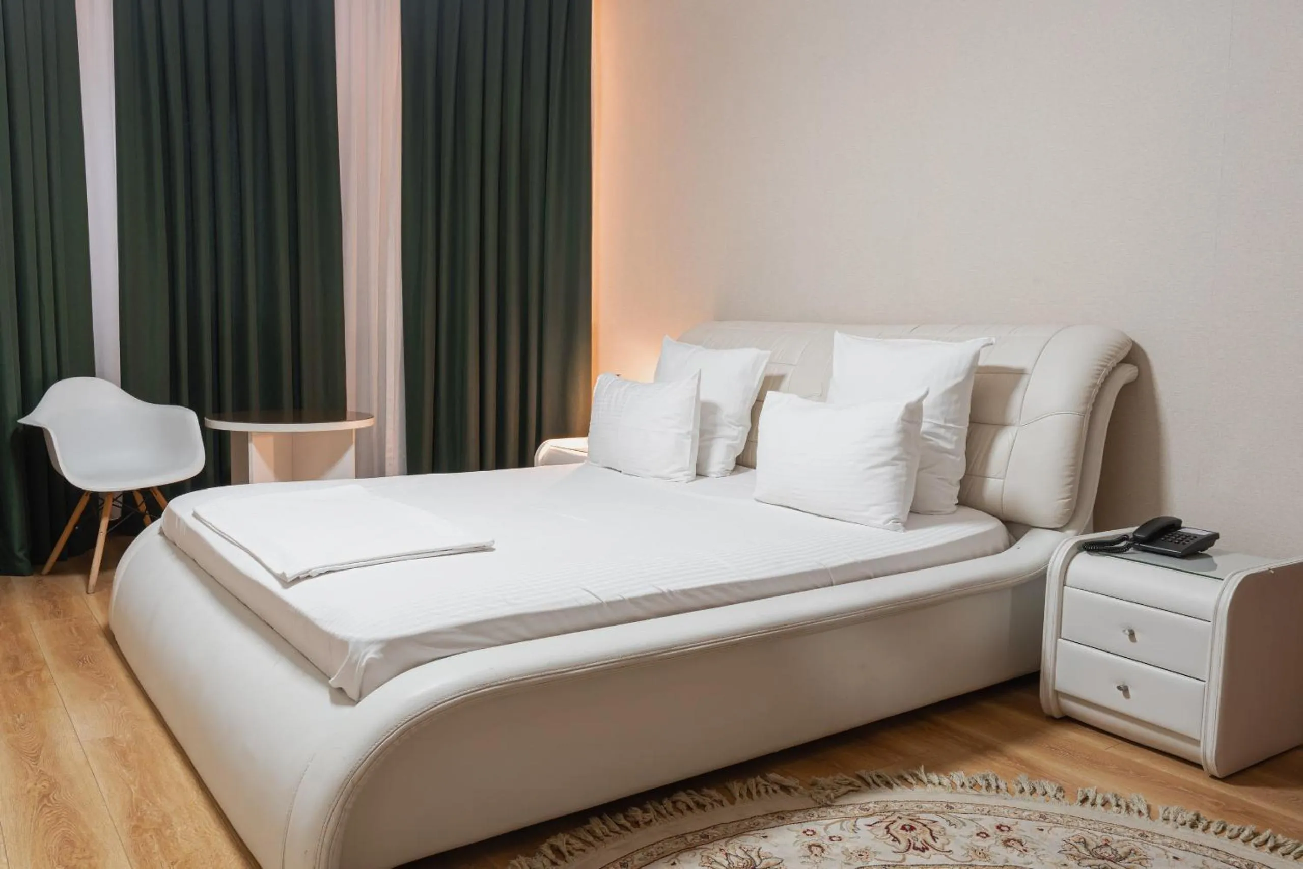 Altair Hotel