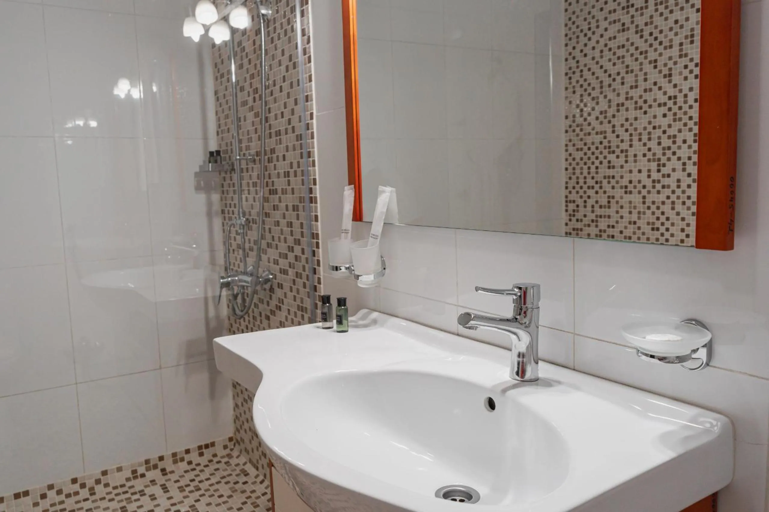 Altair Hotel