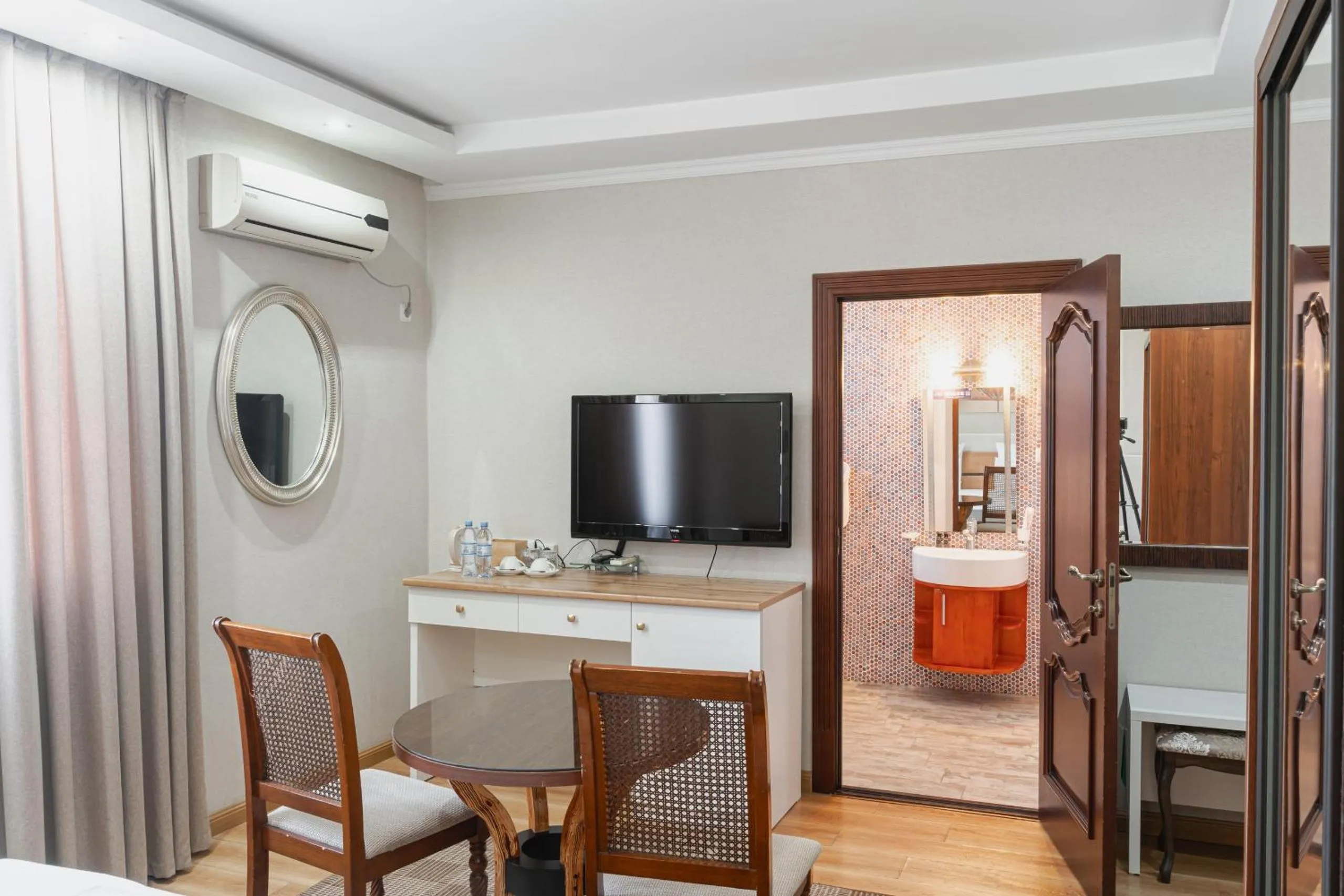 Altair Hotel