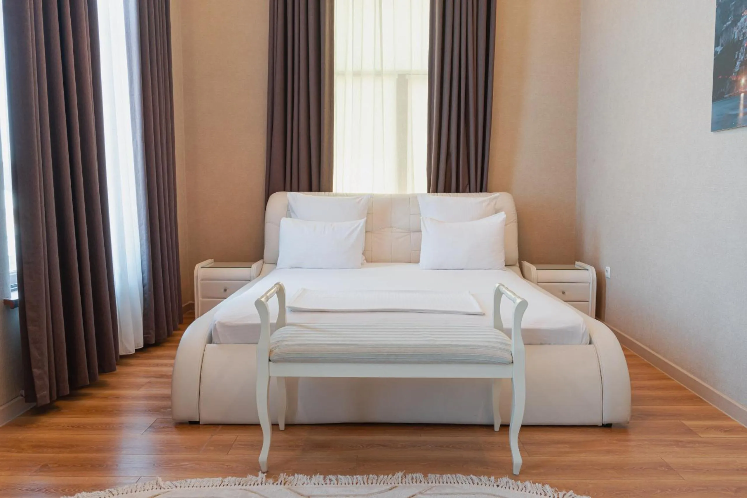 Altair Hotel