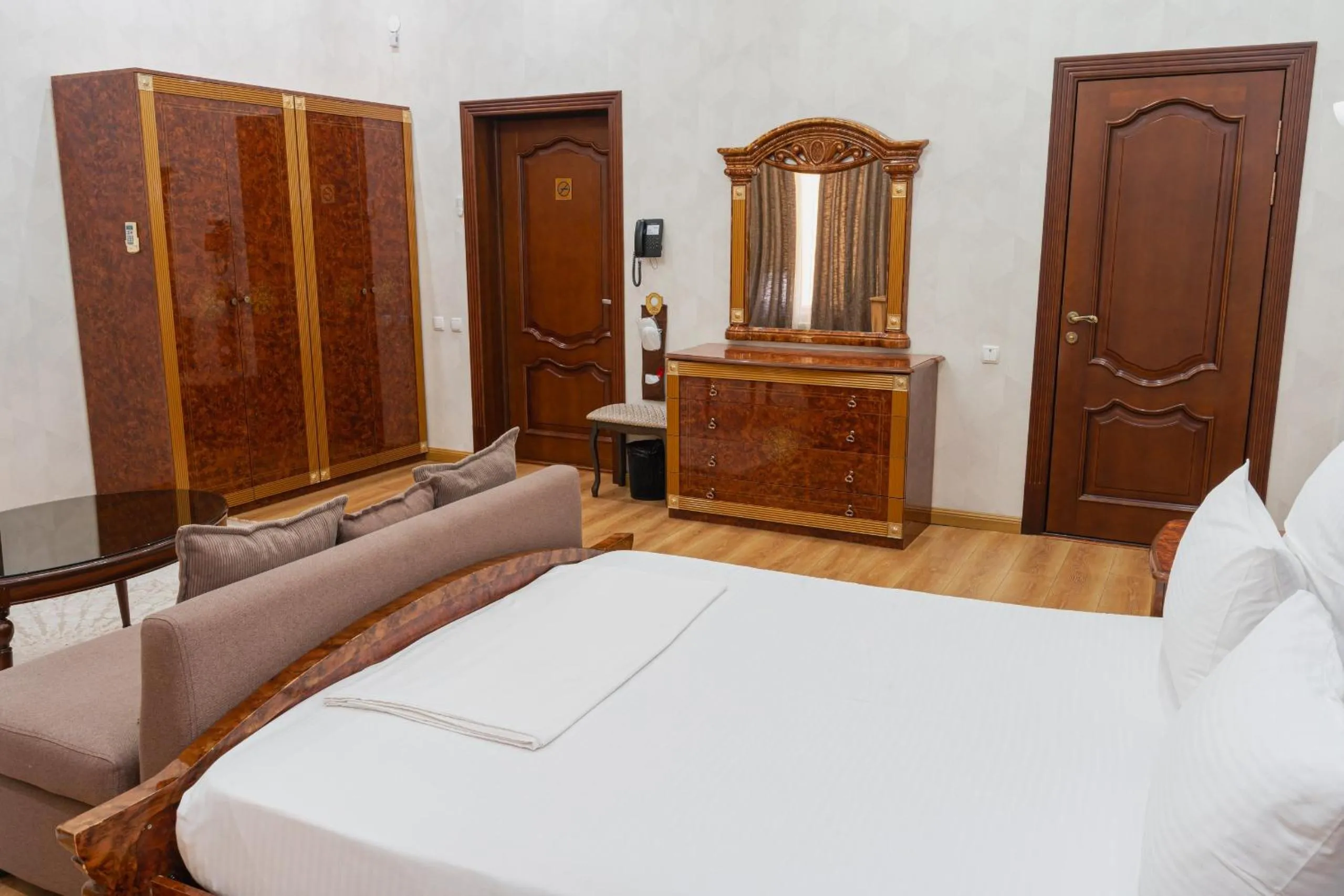 Altair Hotel