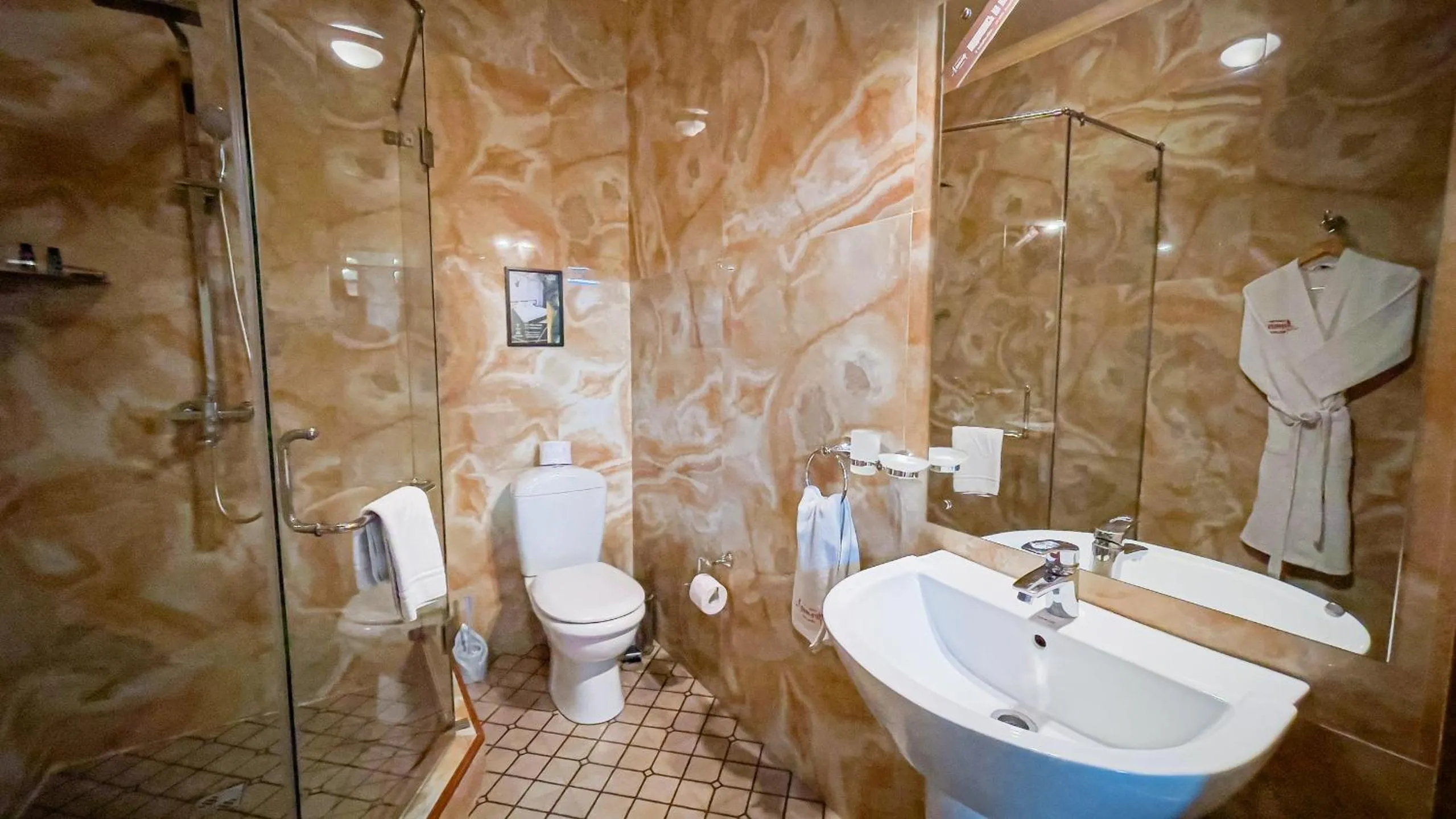 Shower in Altair Hotel