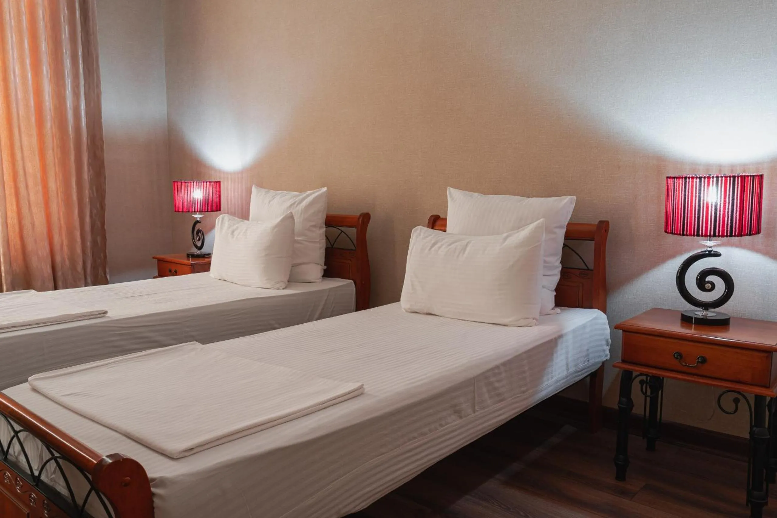 Altair Hotel