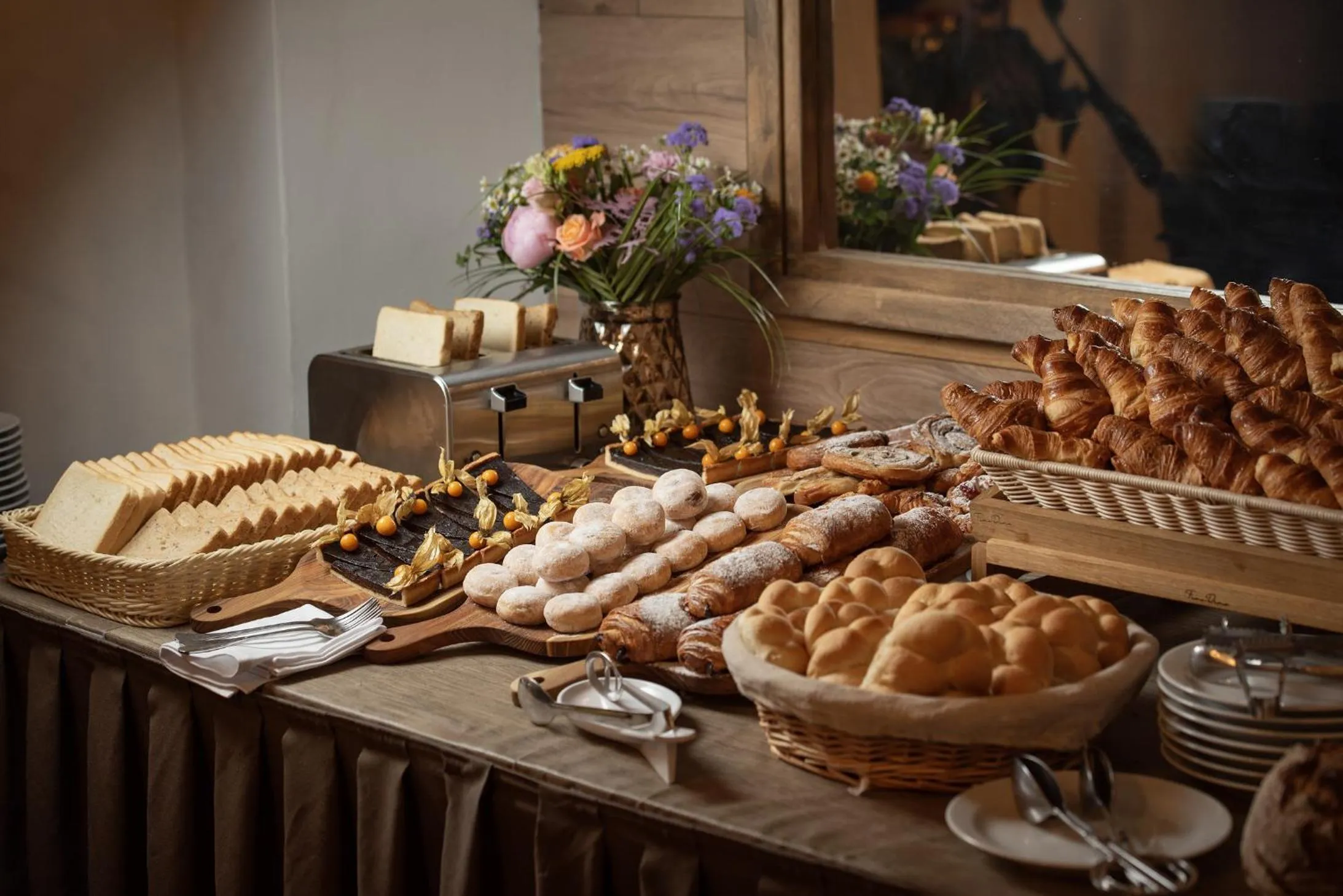 Breakfast in Little King Hotel U Malvaze