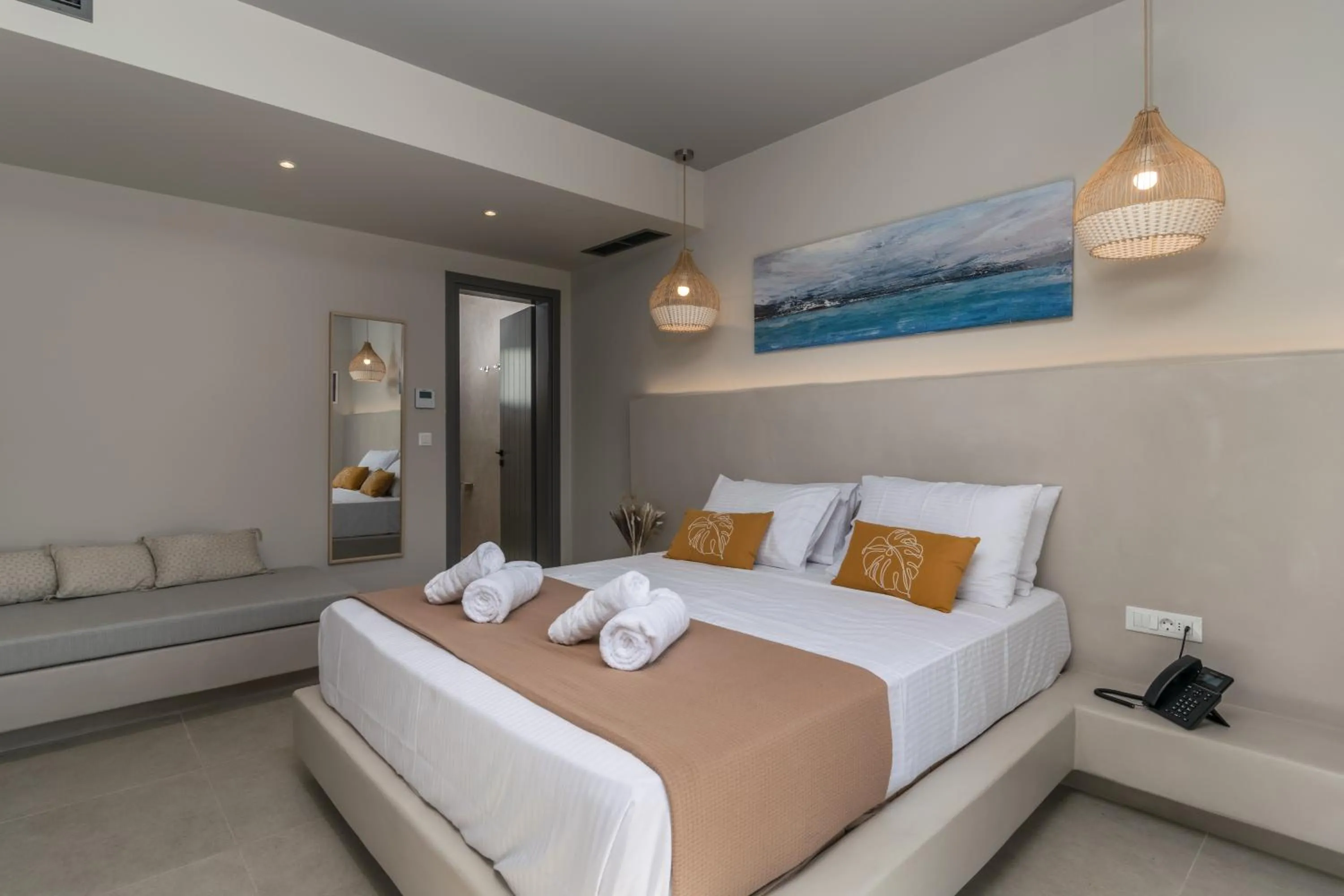 Bed in Afroessa Milos