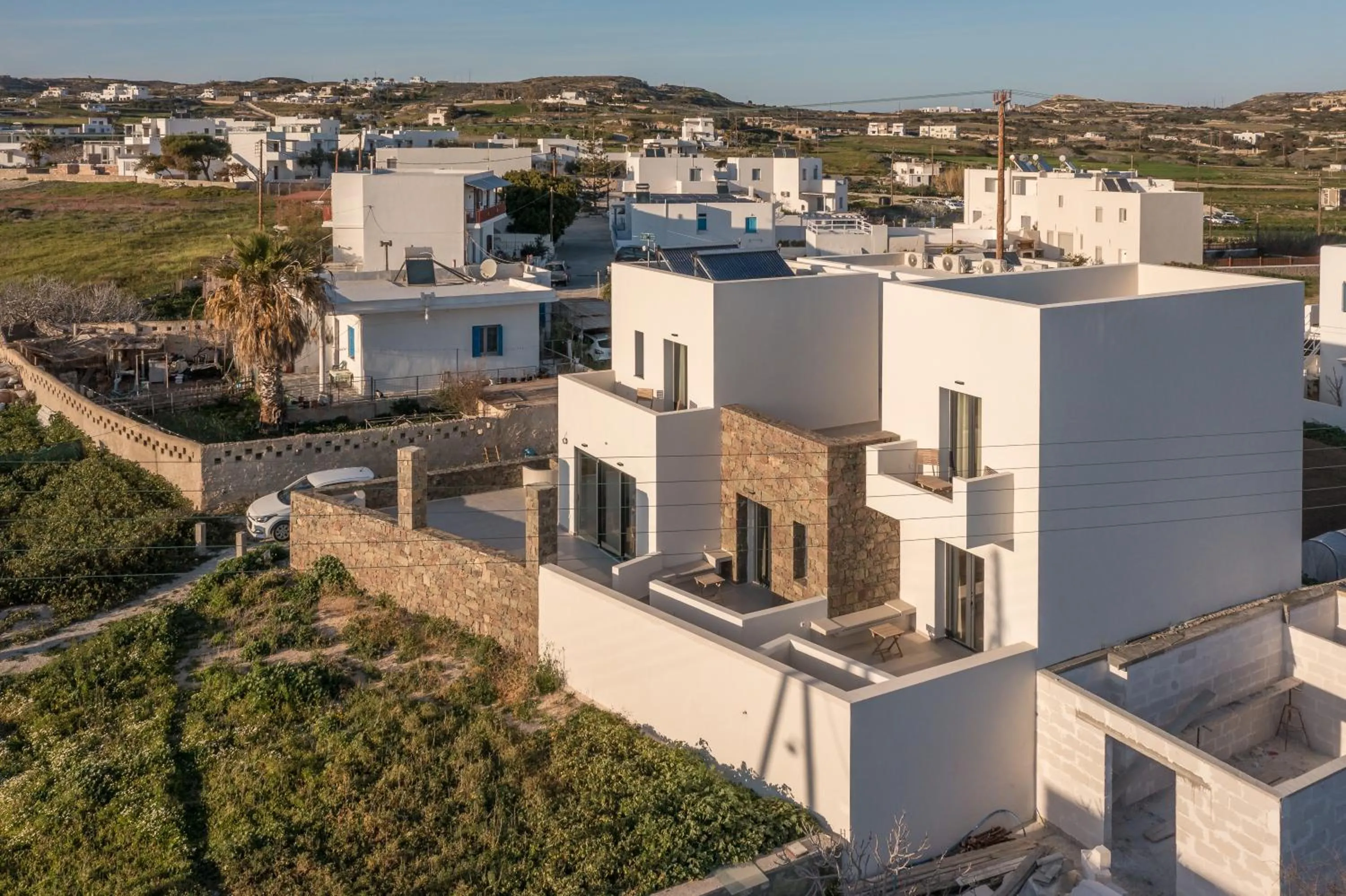 Property building in Afroessa Milos