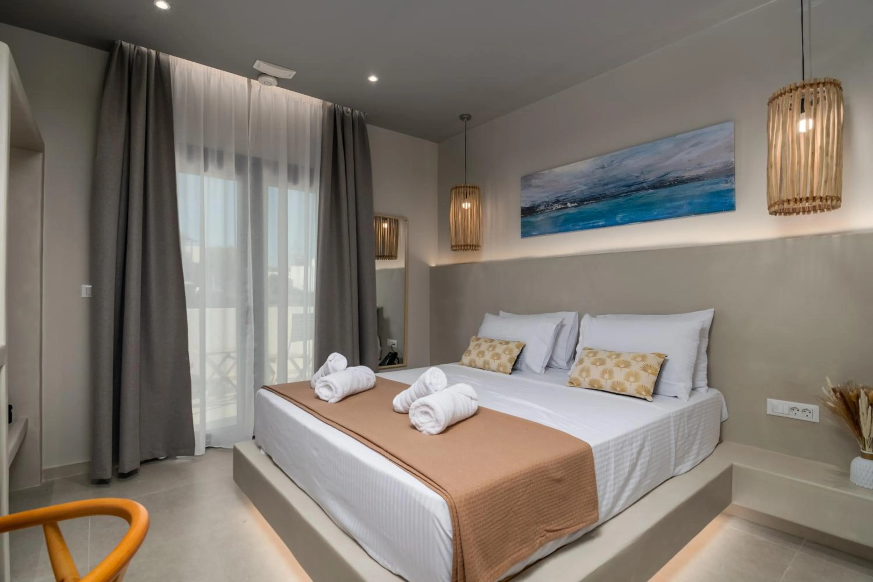 Bed in Afroessa Milos