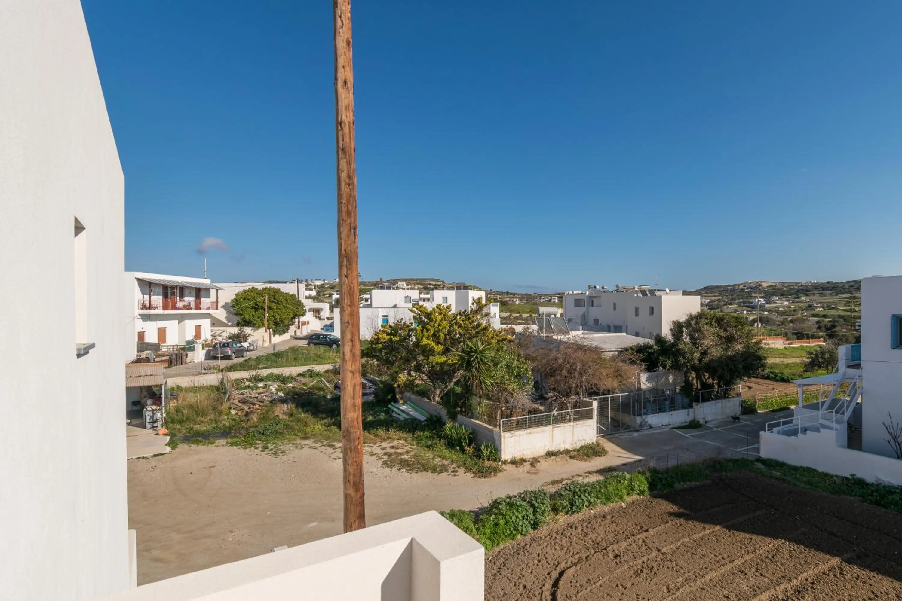 Day in Afroessa Milos