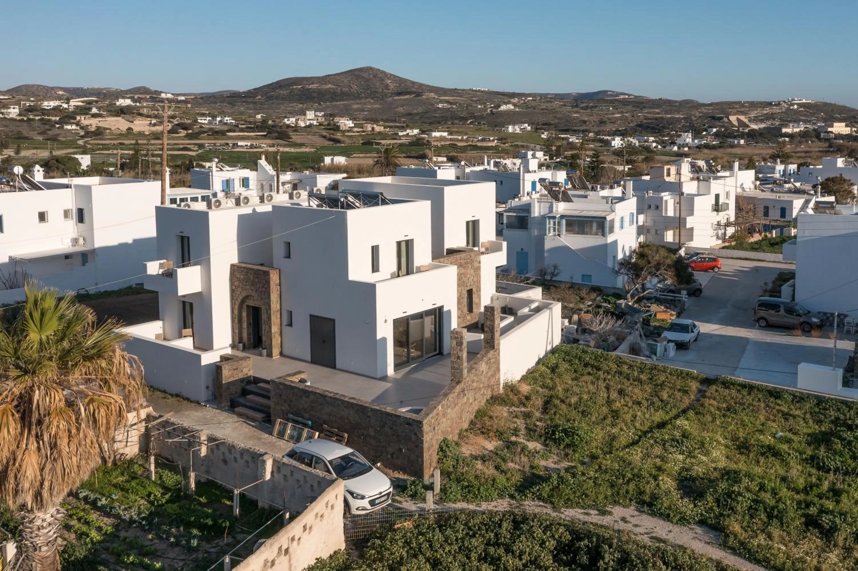 Property building in Afroessa Milos