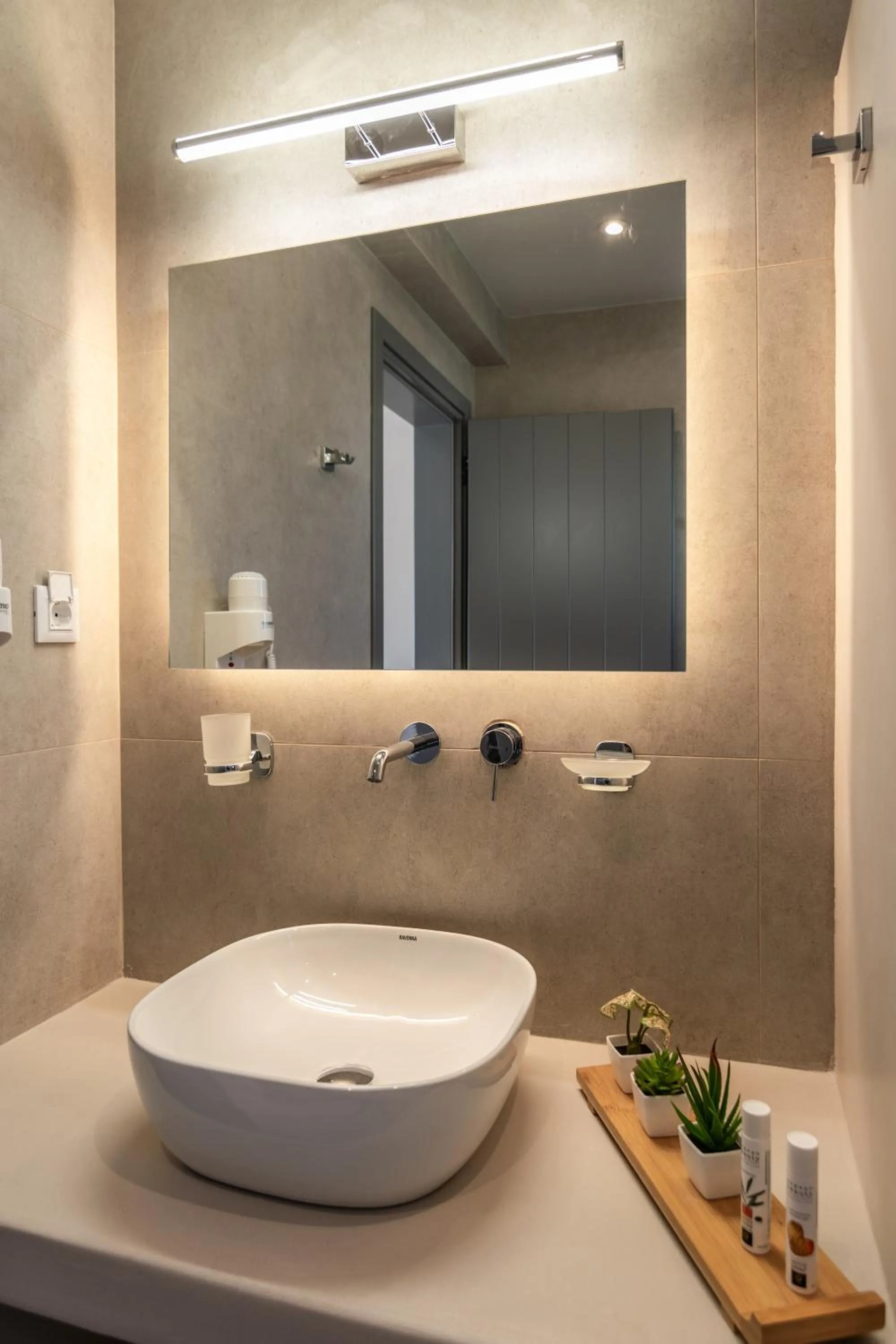 Bathroom in Afroessa Milos