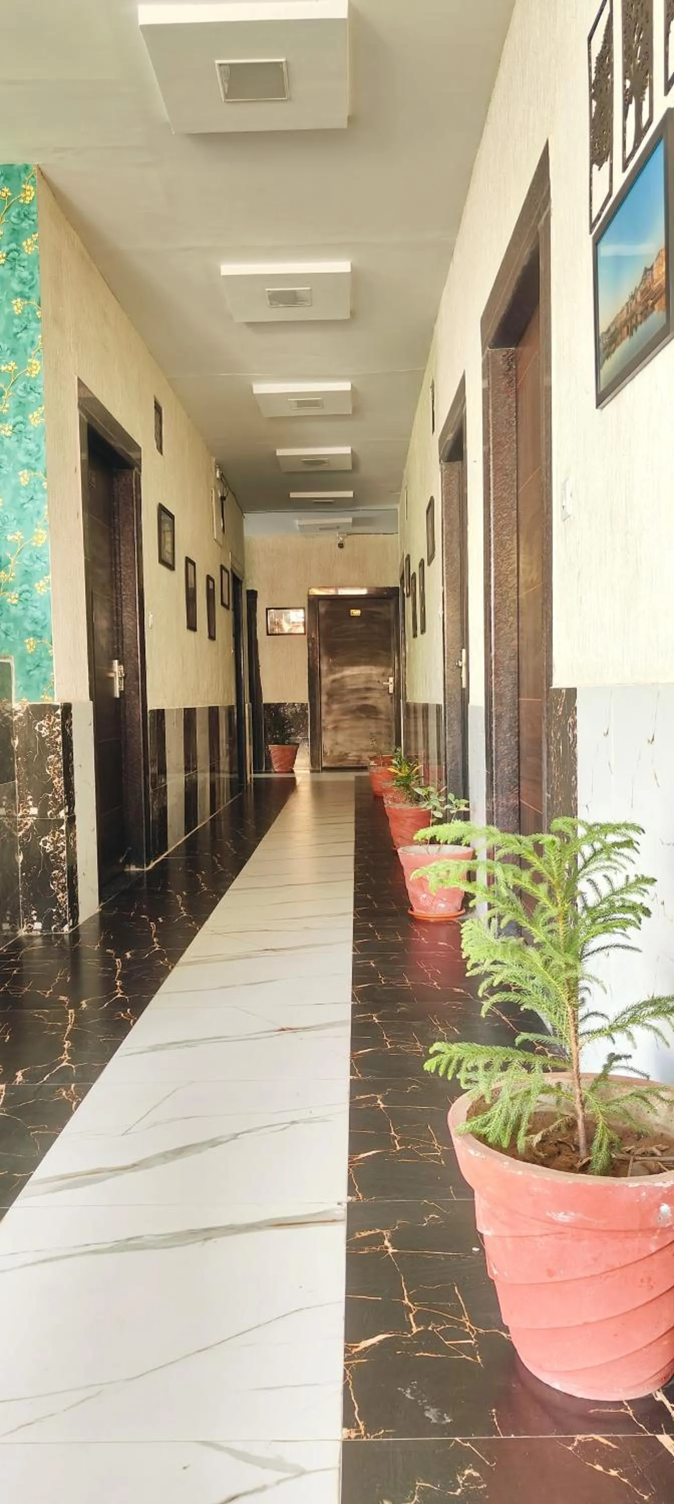 Lobby or reception in Hotel Grand Vijay