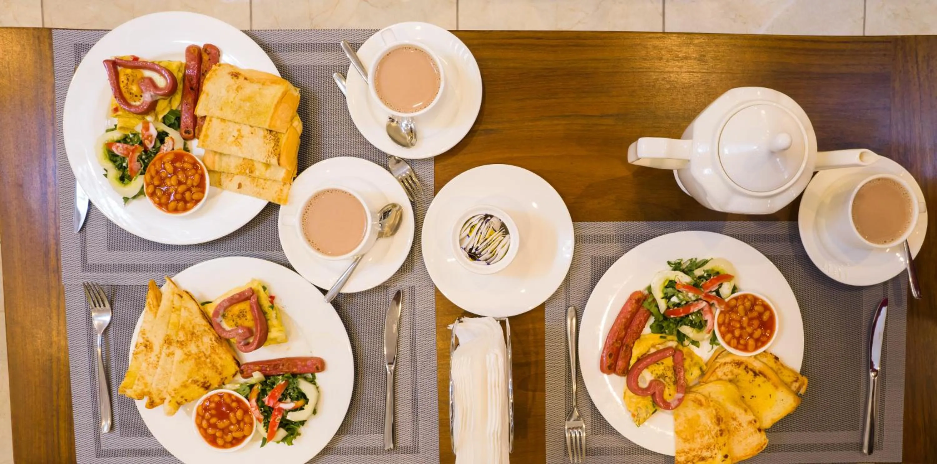 Restaurant/places to eat in Zimansky Hotel