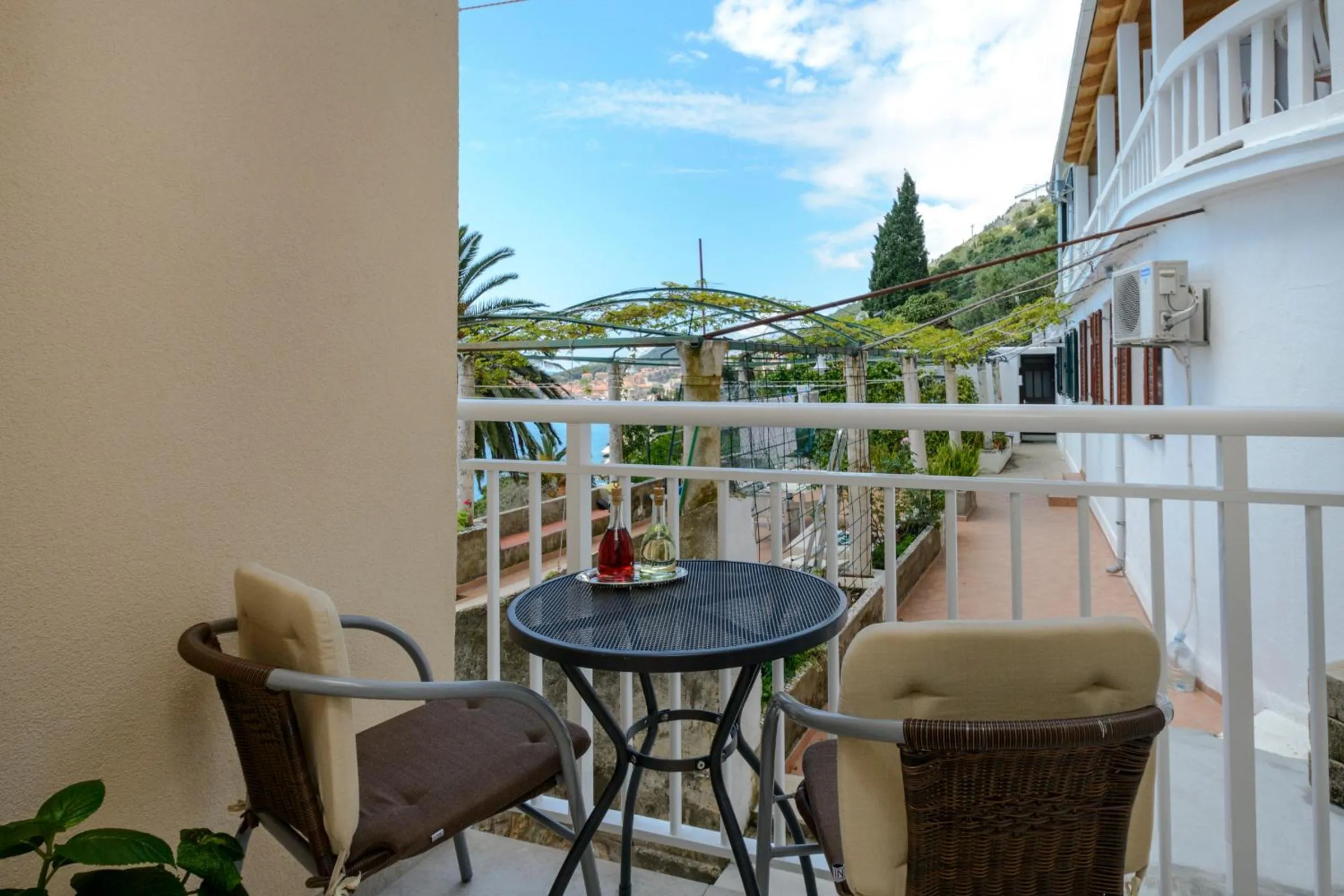 Balcony/Terrace in Apartments Pully