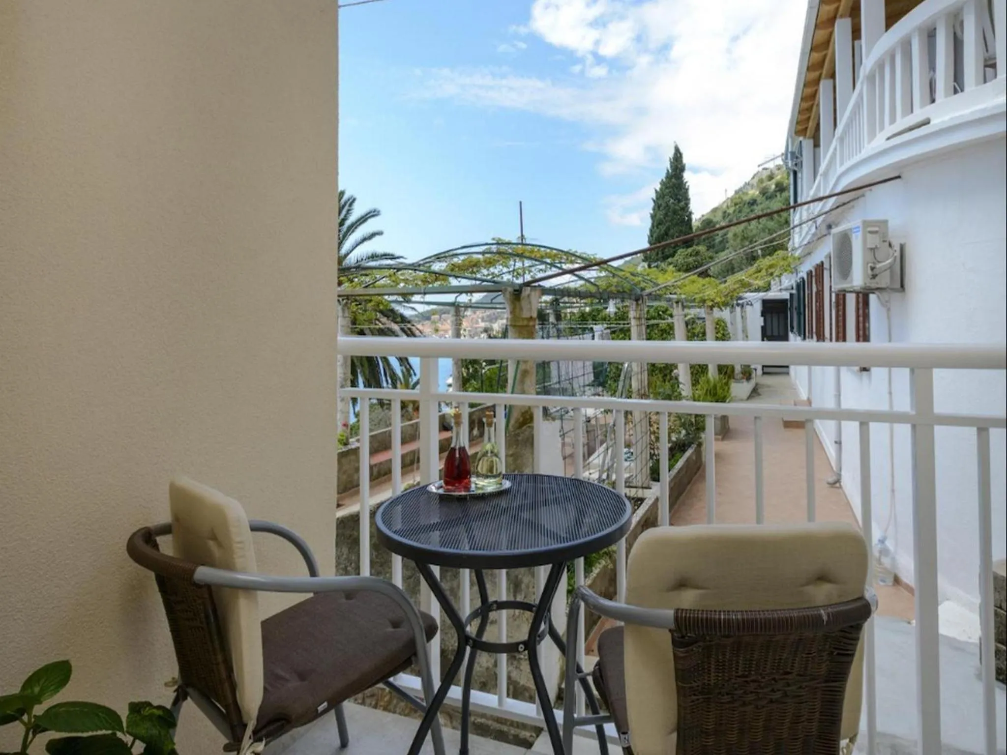 Balcony/Terrace in Apartments Pully