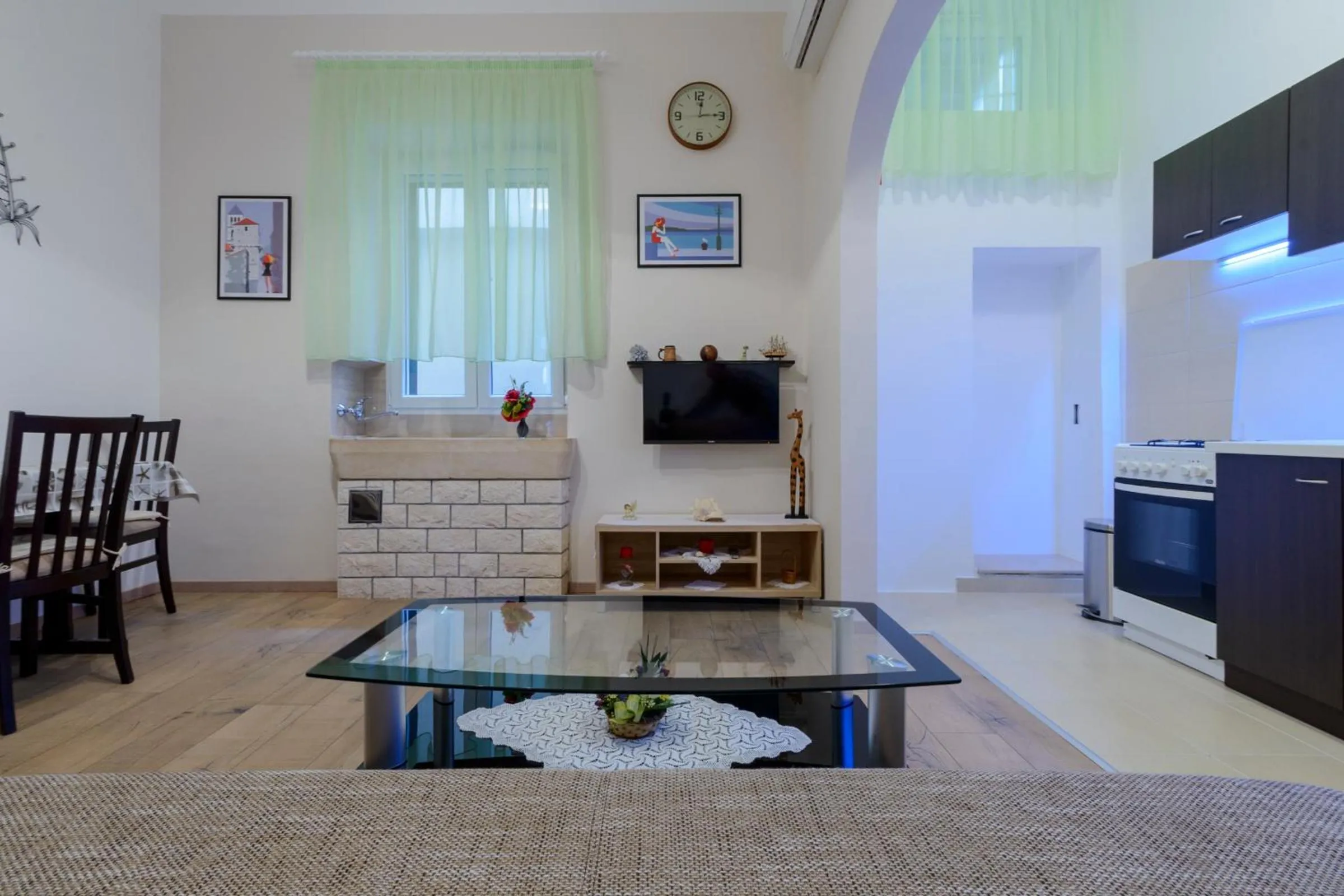 TV and multimedia in Apartments Pully