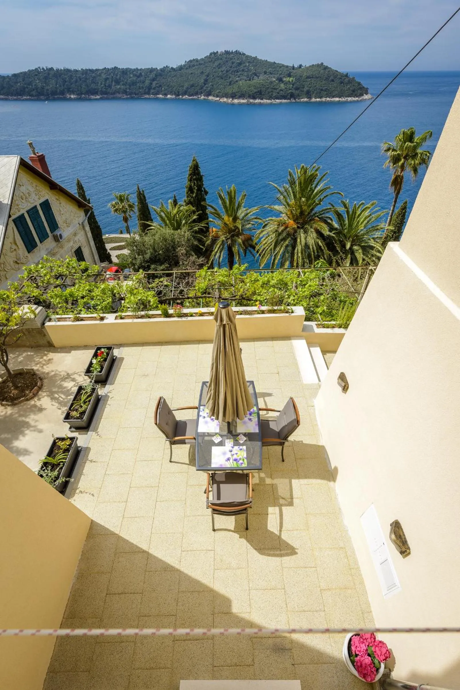 Balcony/Terrace in Apartments Pully