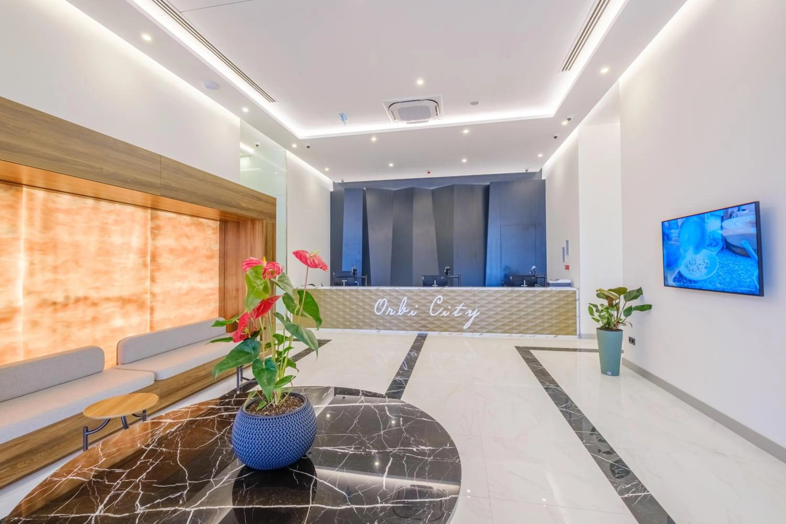 Lobby or reception in Orbi City Hotel Official D Block