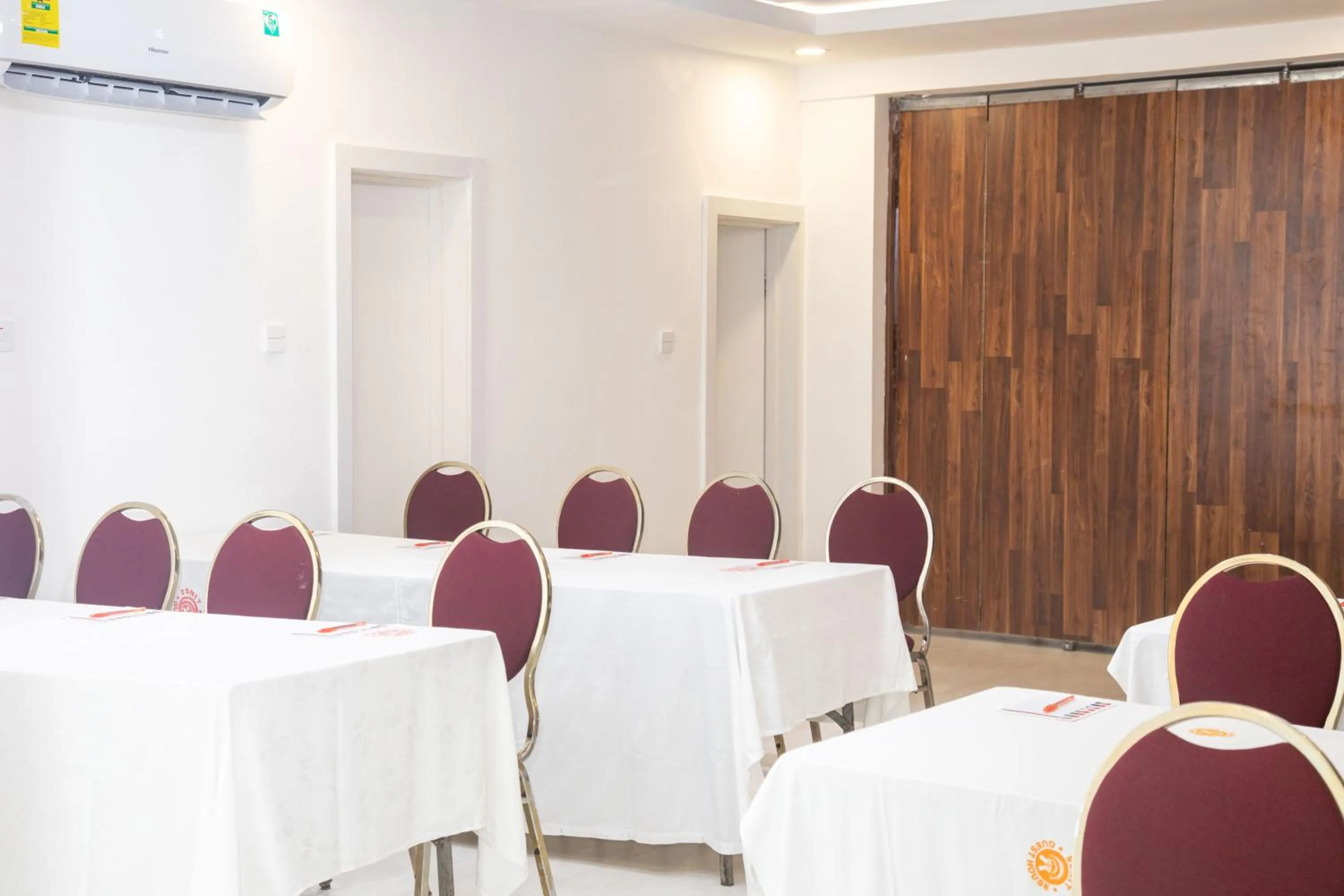 Meeting/conference room in SSNIT GUEST HOUSE