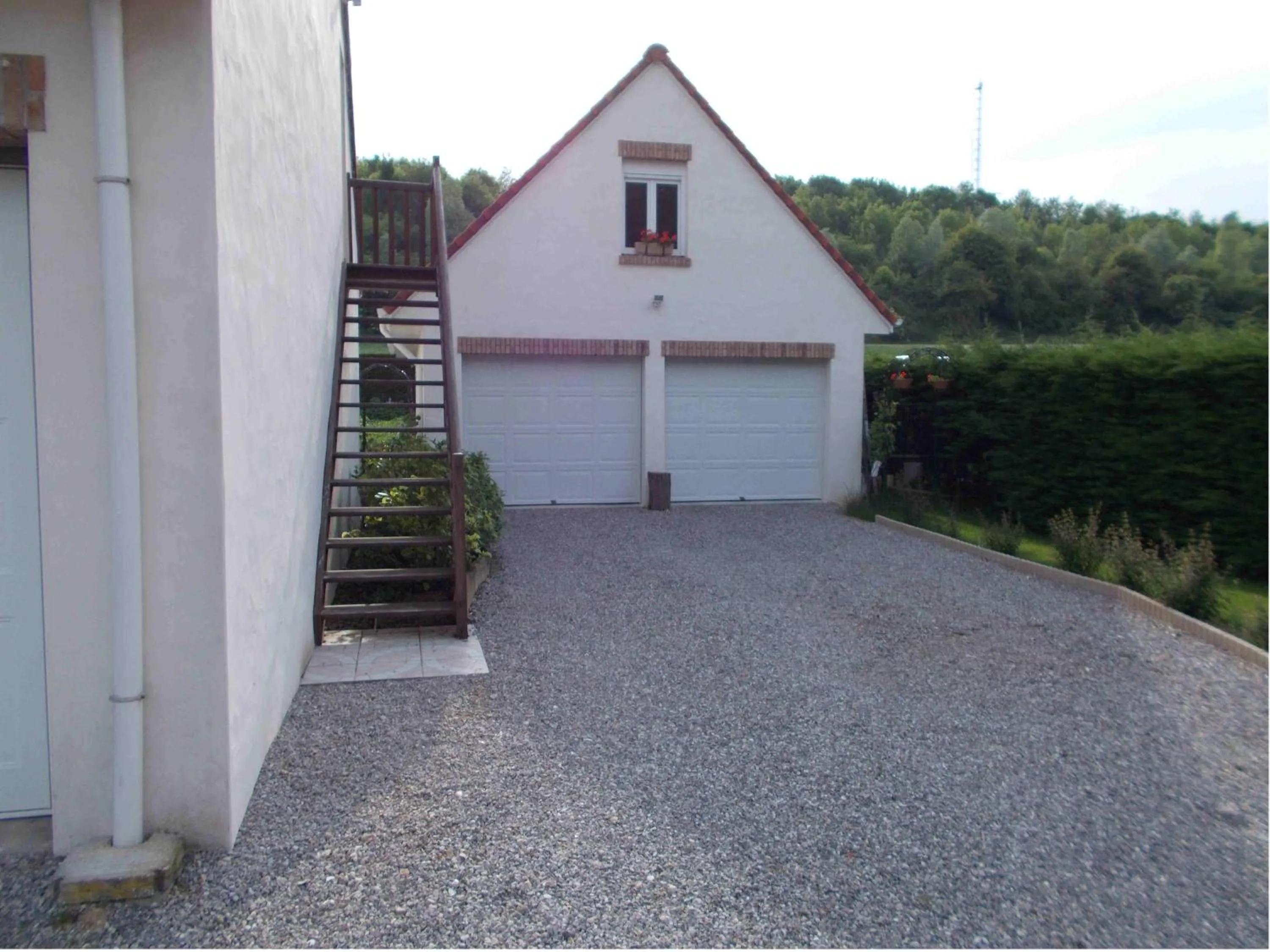 Facade/entrance in La Bourgade
