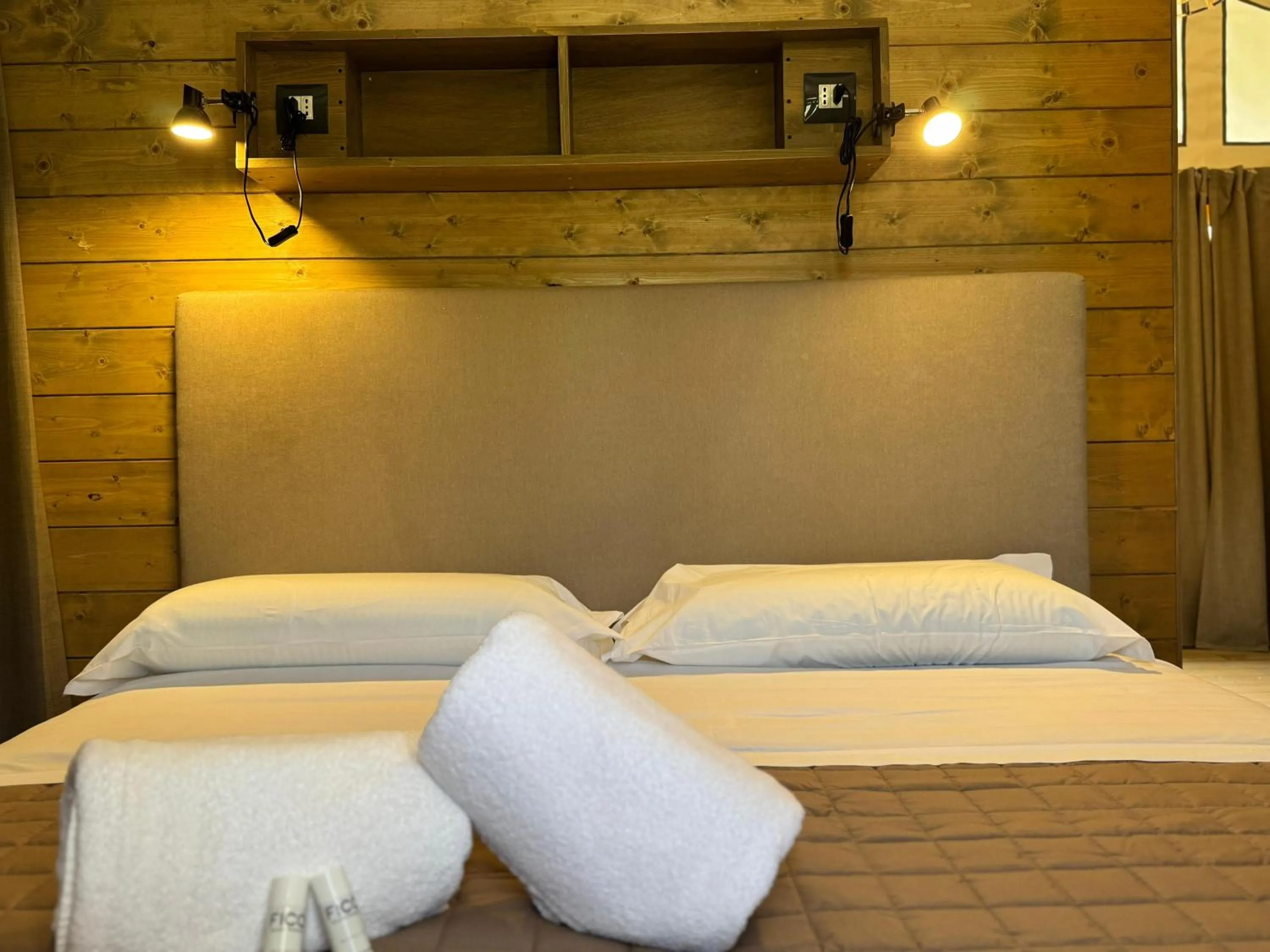 Bed in Terreforti Luxury Village