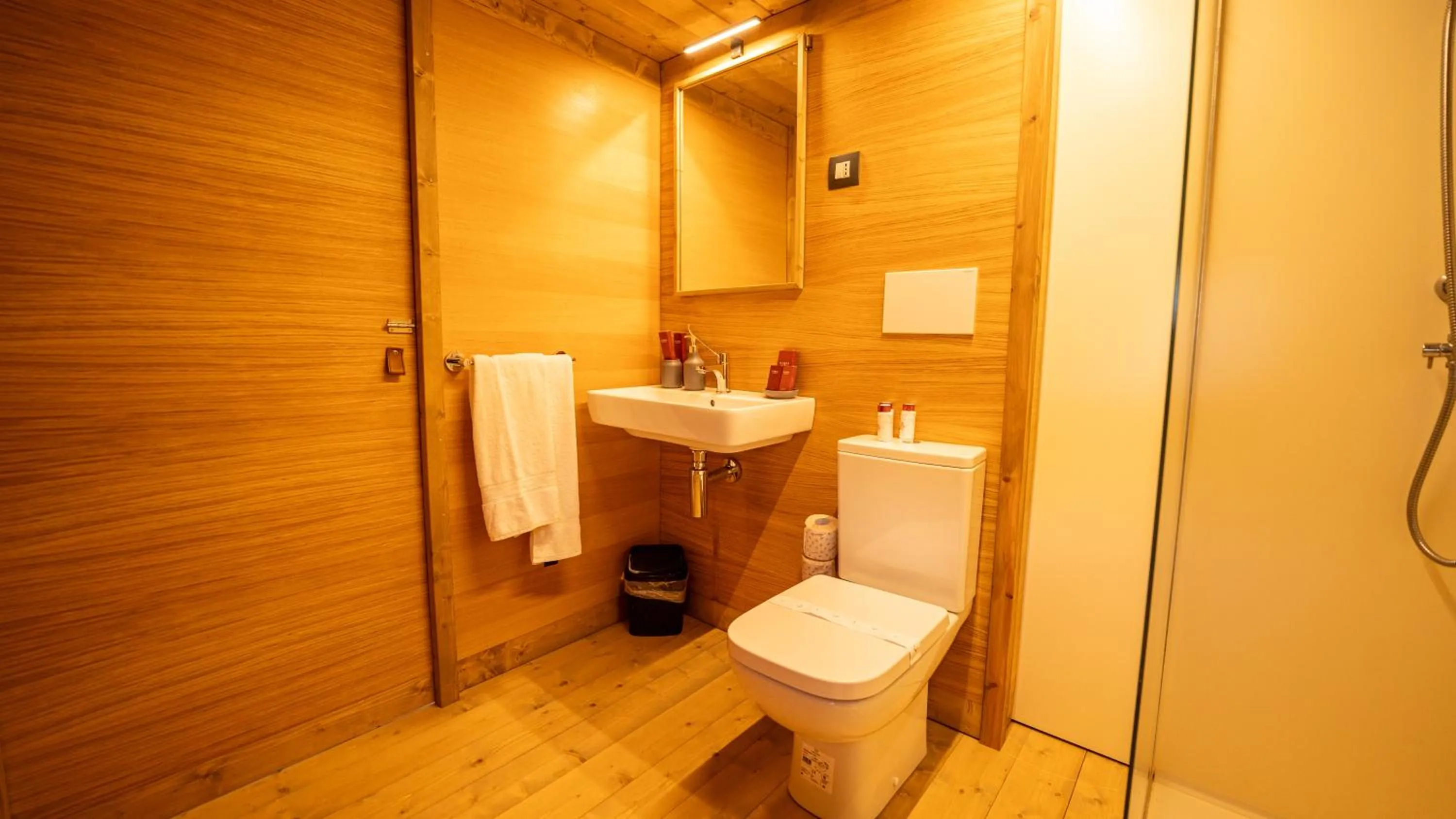 Toilet in Terreforti Luxury Village