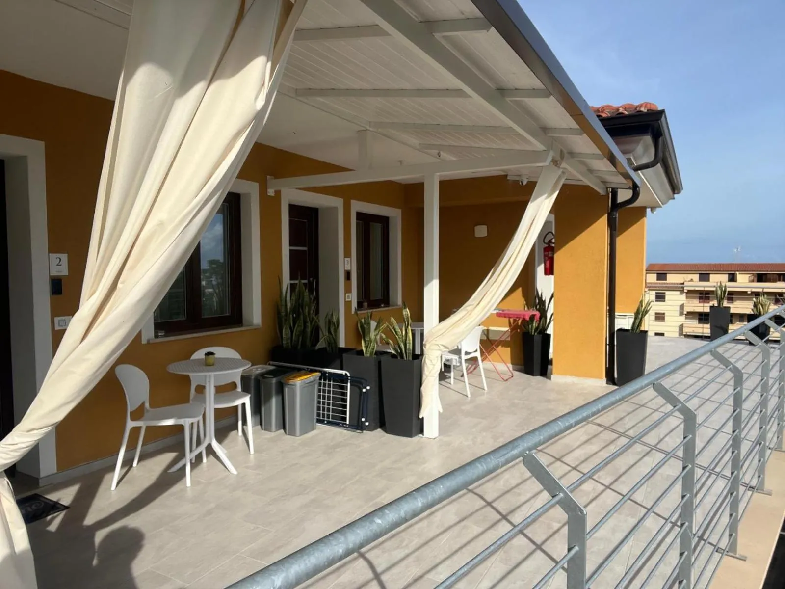 Patio in B&B MargAni Tropea