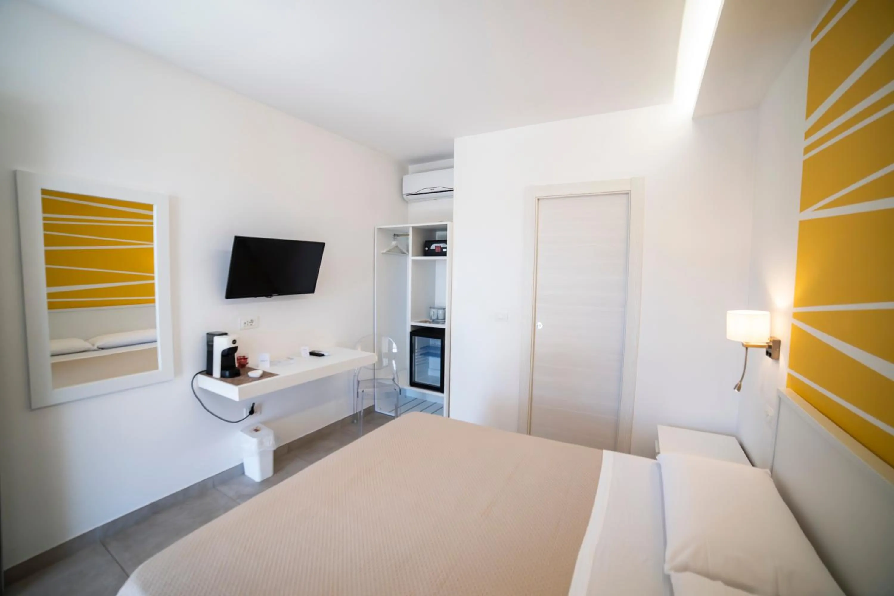 Photo of the whole room, Bed in B&B MargAni Tropea