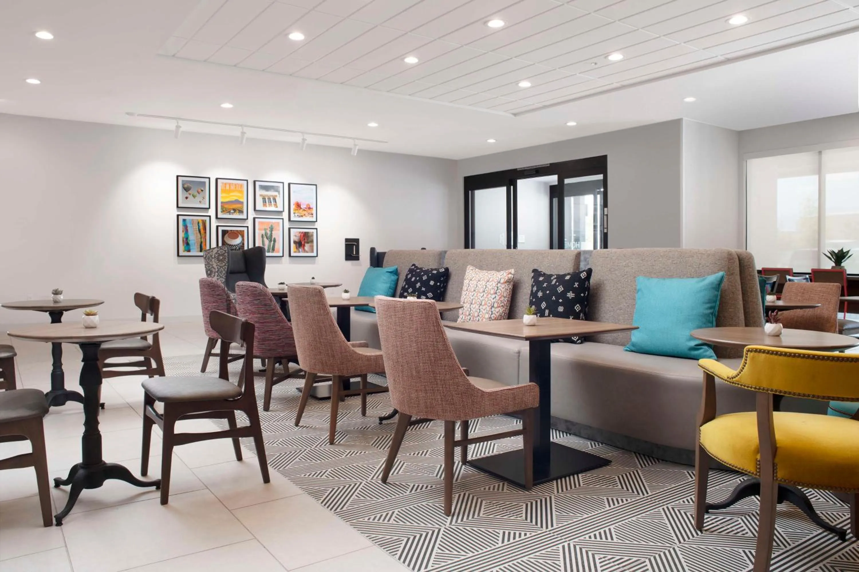 Lobby or reception in Home2 Suites By Hilton Albuquerque Airport