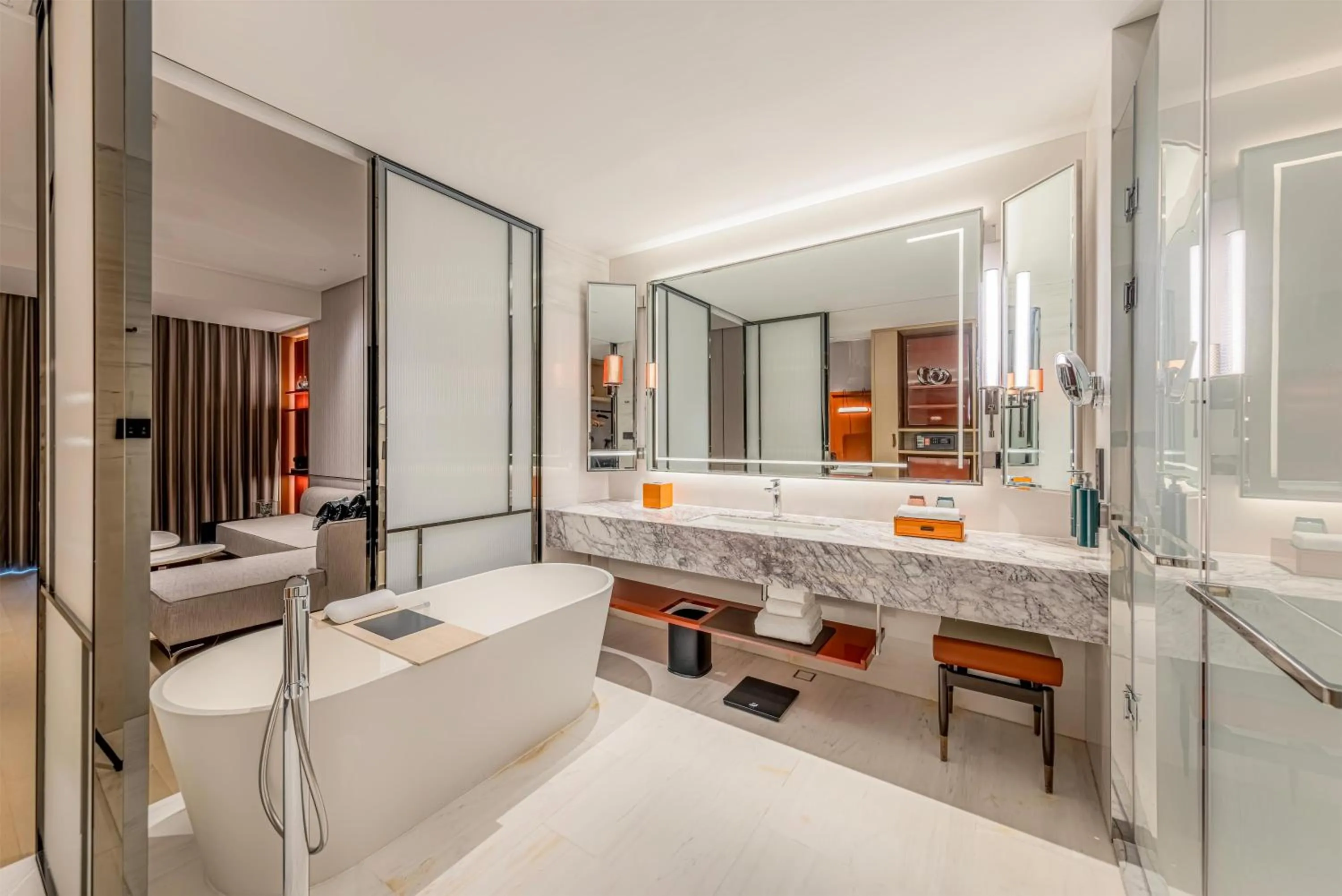 Bathroom in DoubleTree By Hilton Cangnan