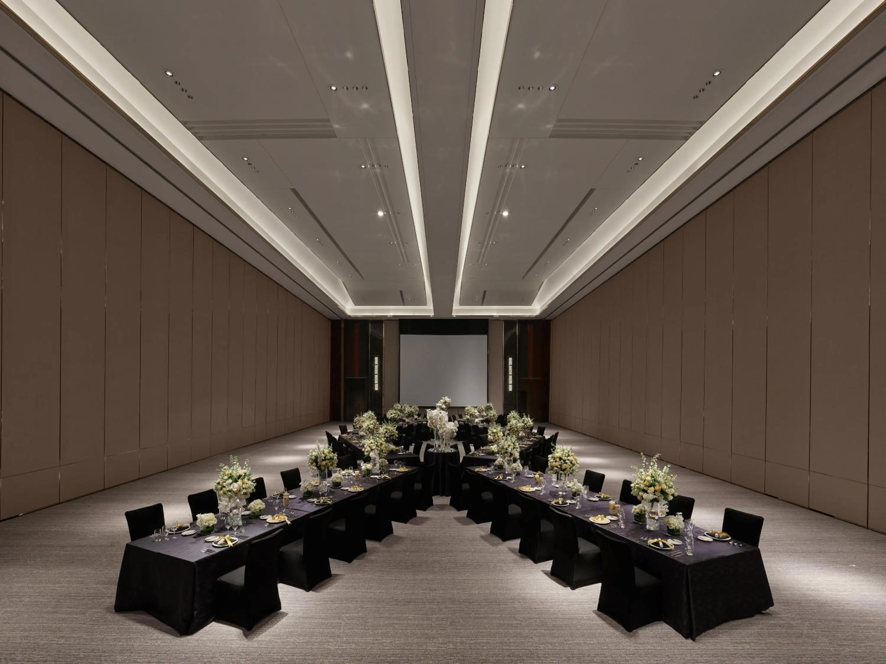 Meeting/conference room in DoubleTree By Hilton Cangnan