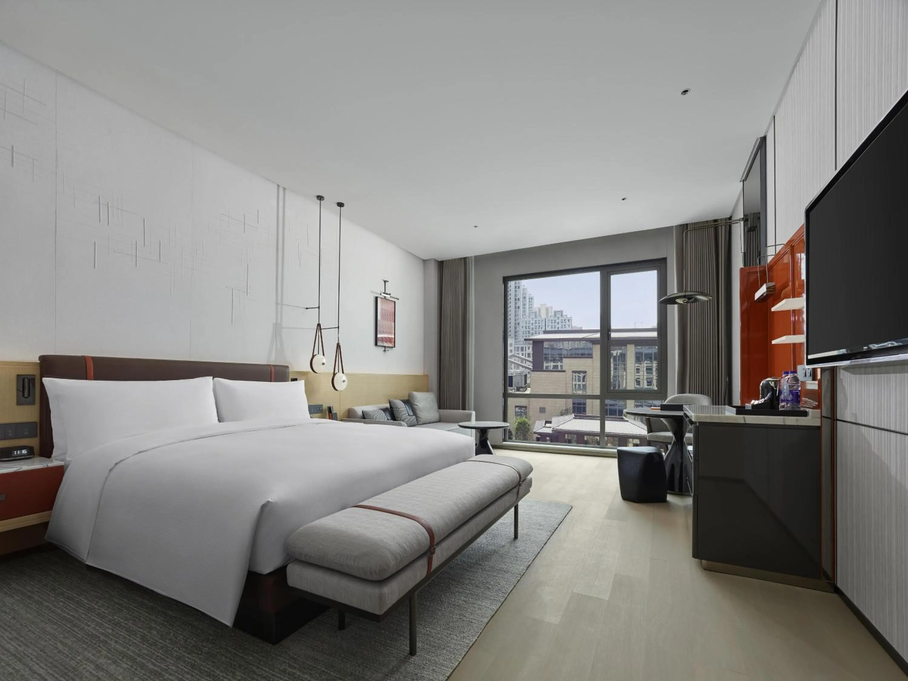 Bed in DoubleTree By Hilton Cangnan