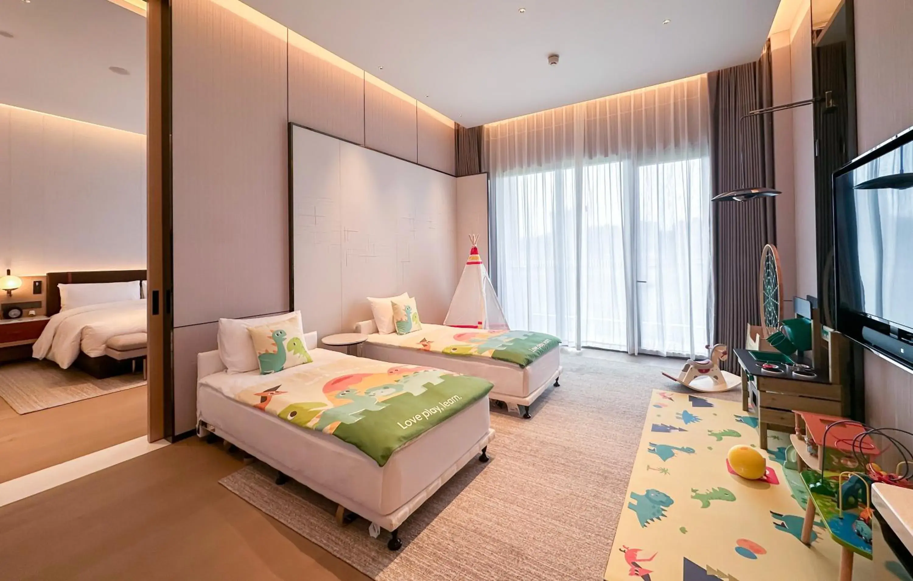 Photo of the whole room, Bed in DoubleTree By Hilton Cangnan Photo of the whole room, Bed in DoubleTree By Hilton Cangnan