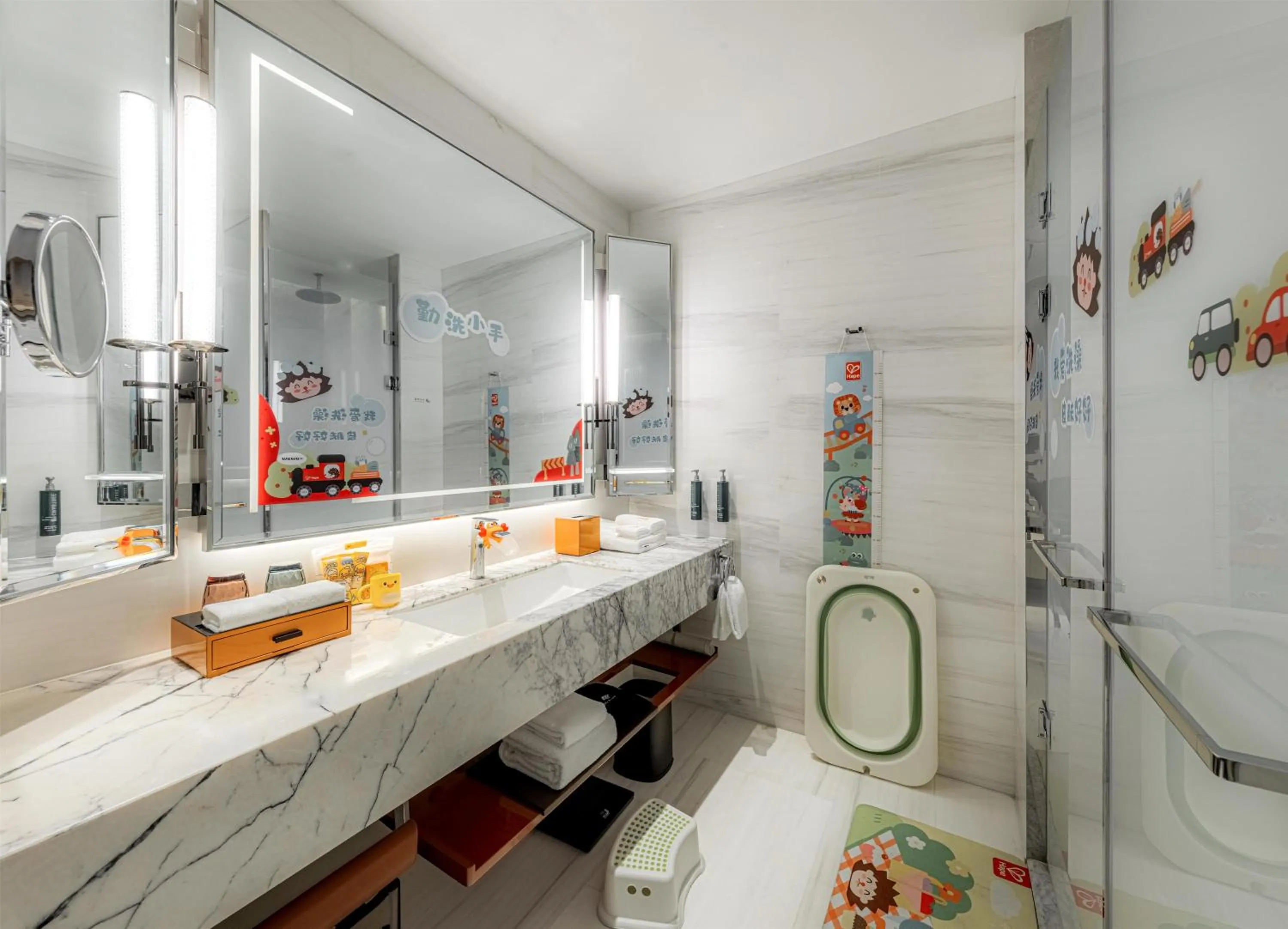 Bathroom in DoubleTree By Hilton Cangnan