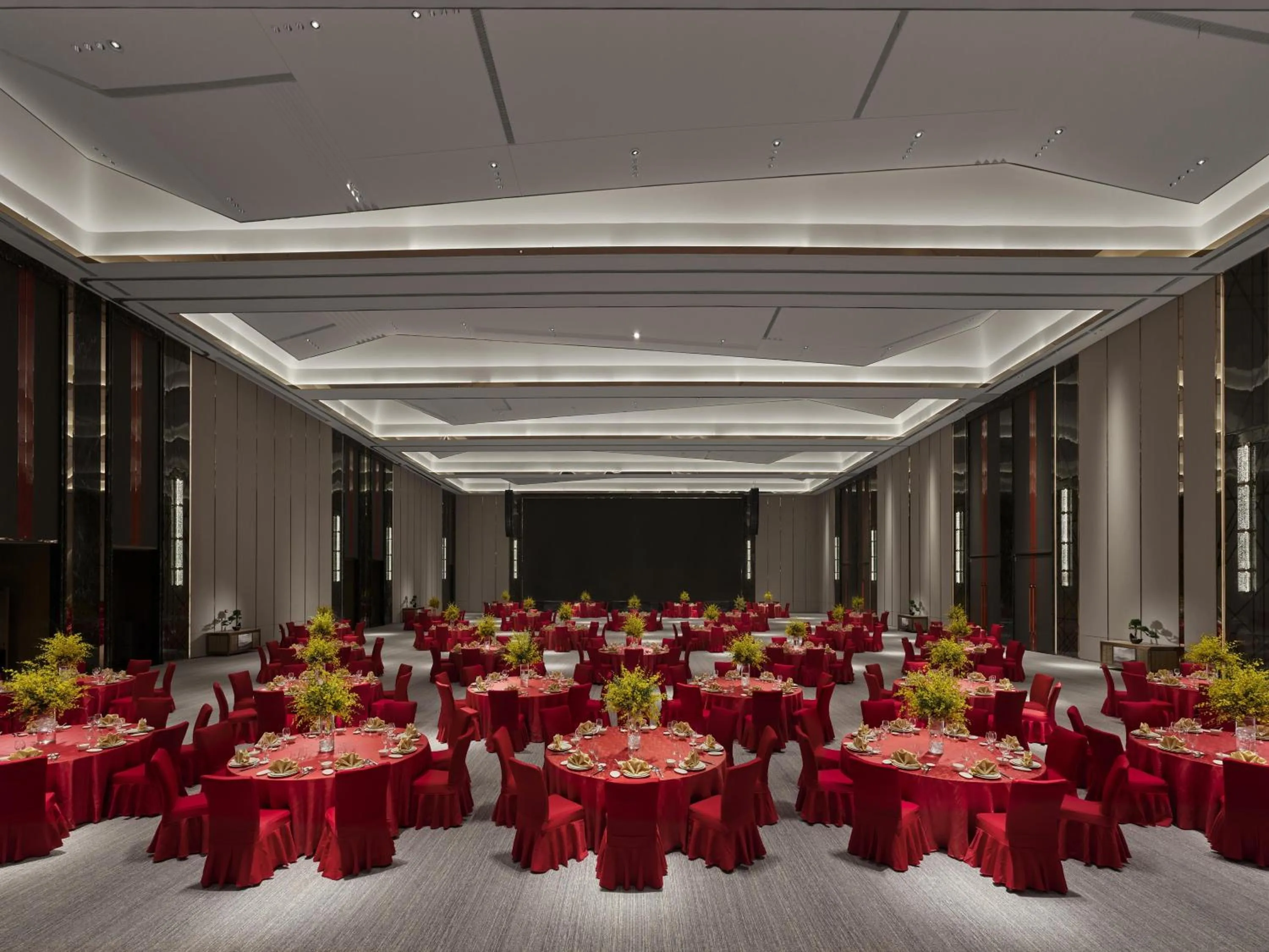 Meeting/conference room in DoubleTree By Hilton Cangnan