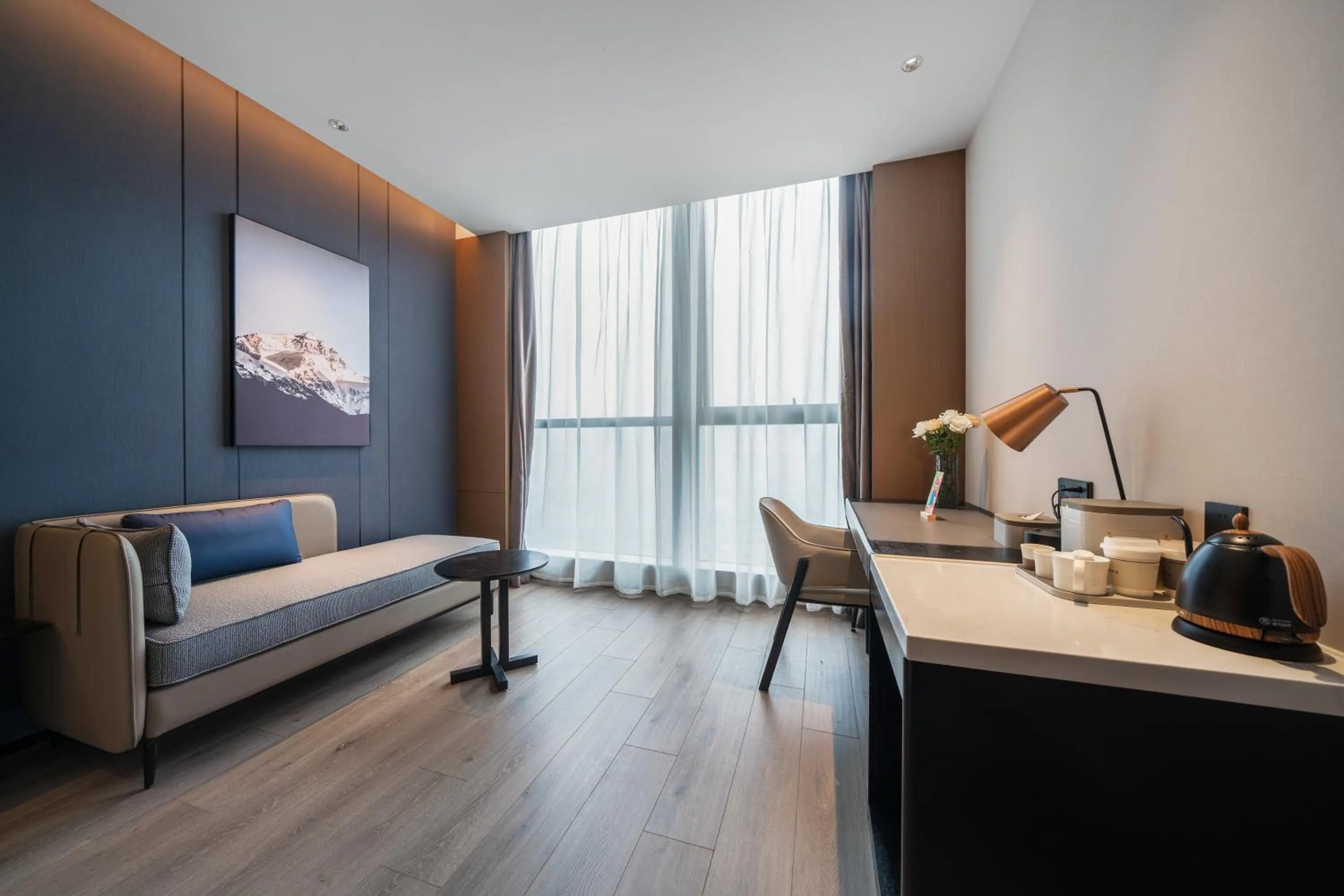 Atour Hotel Chongqing Liangjiang District Jinke Center