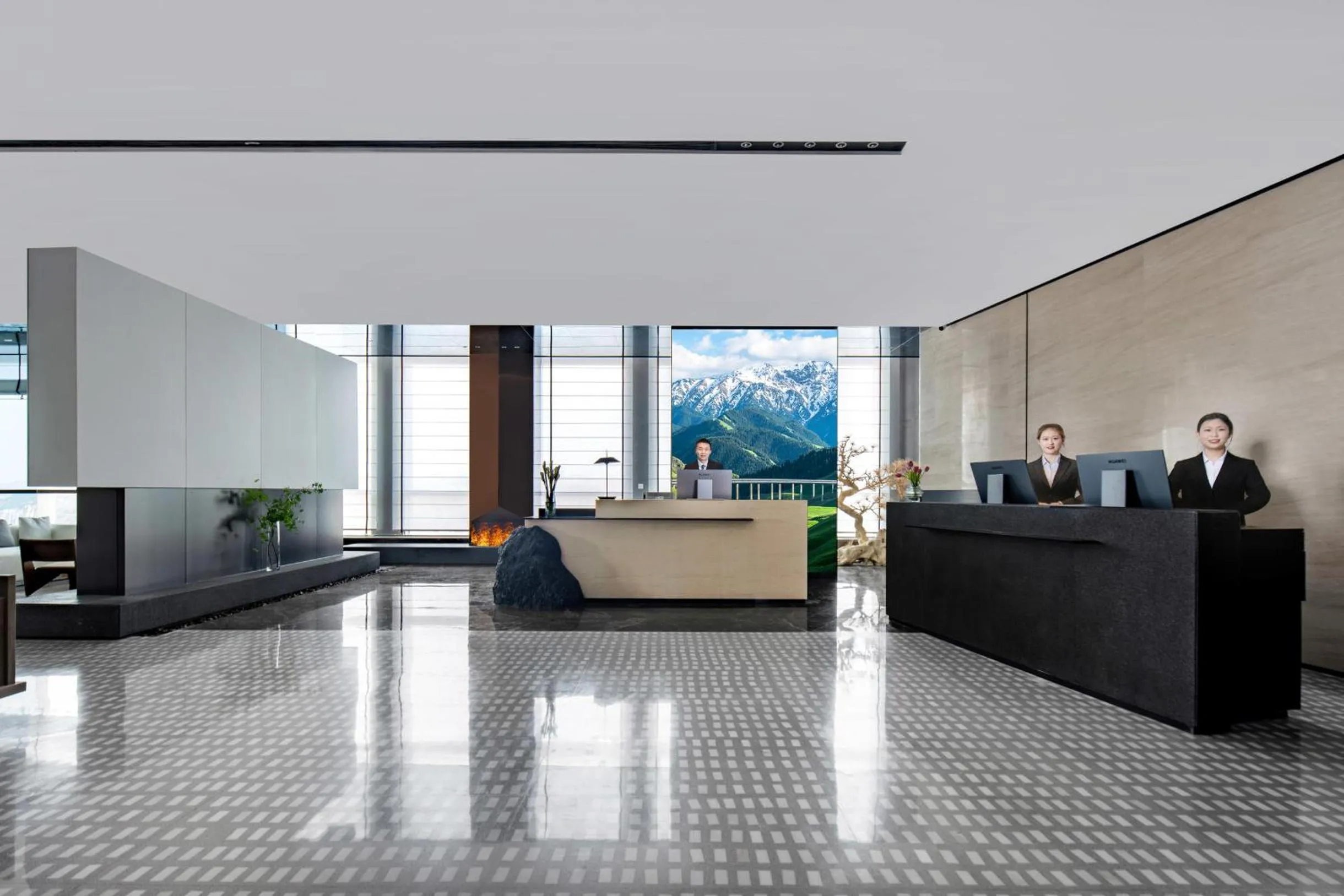 Atour S Hotel Lanzhou Asia-Europe International High Altitude