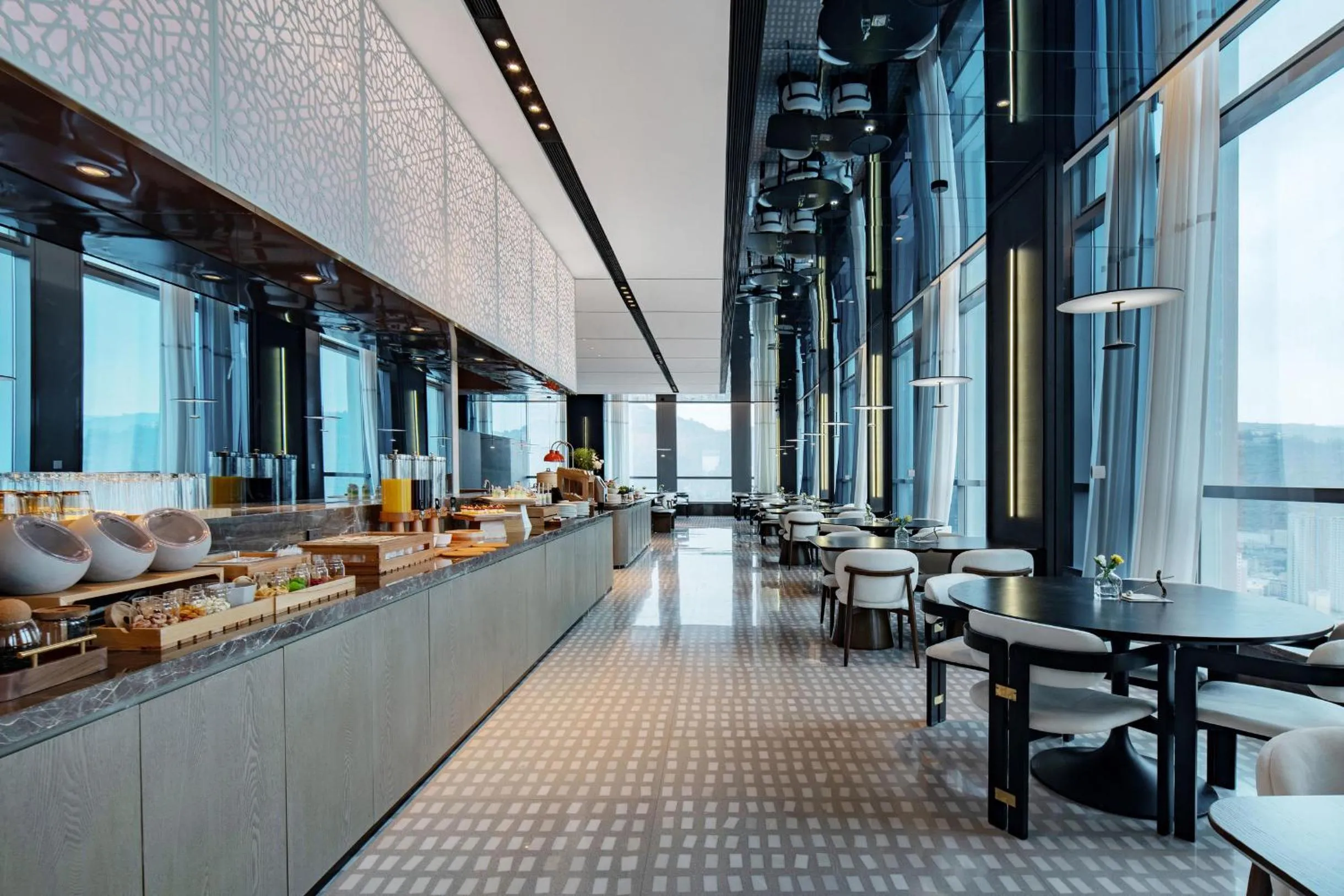 Atour S Hotel Lanzhou Asia-Europe International High Altitude