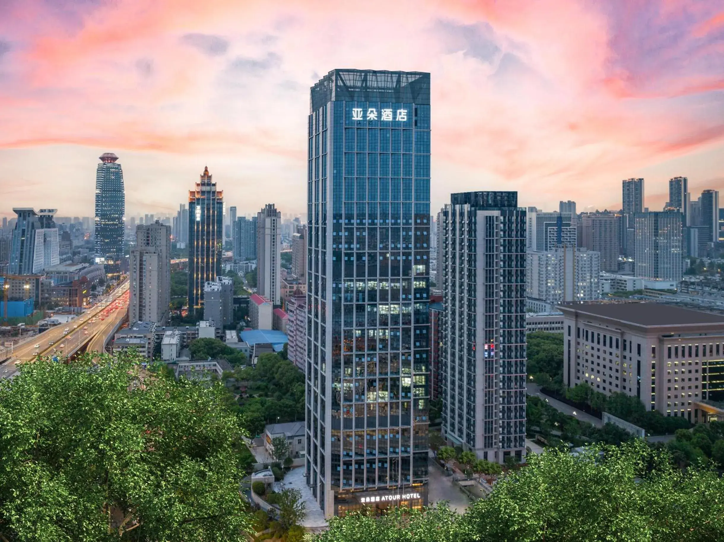 Property building in Atour Hotel Wuhan University of Technology Jiedaokou Property building in Atour Hotel Wuhan University of Technology Jiedaokou