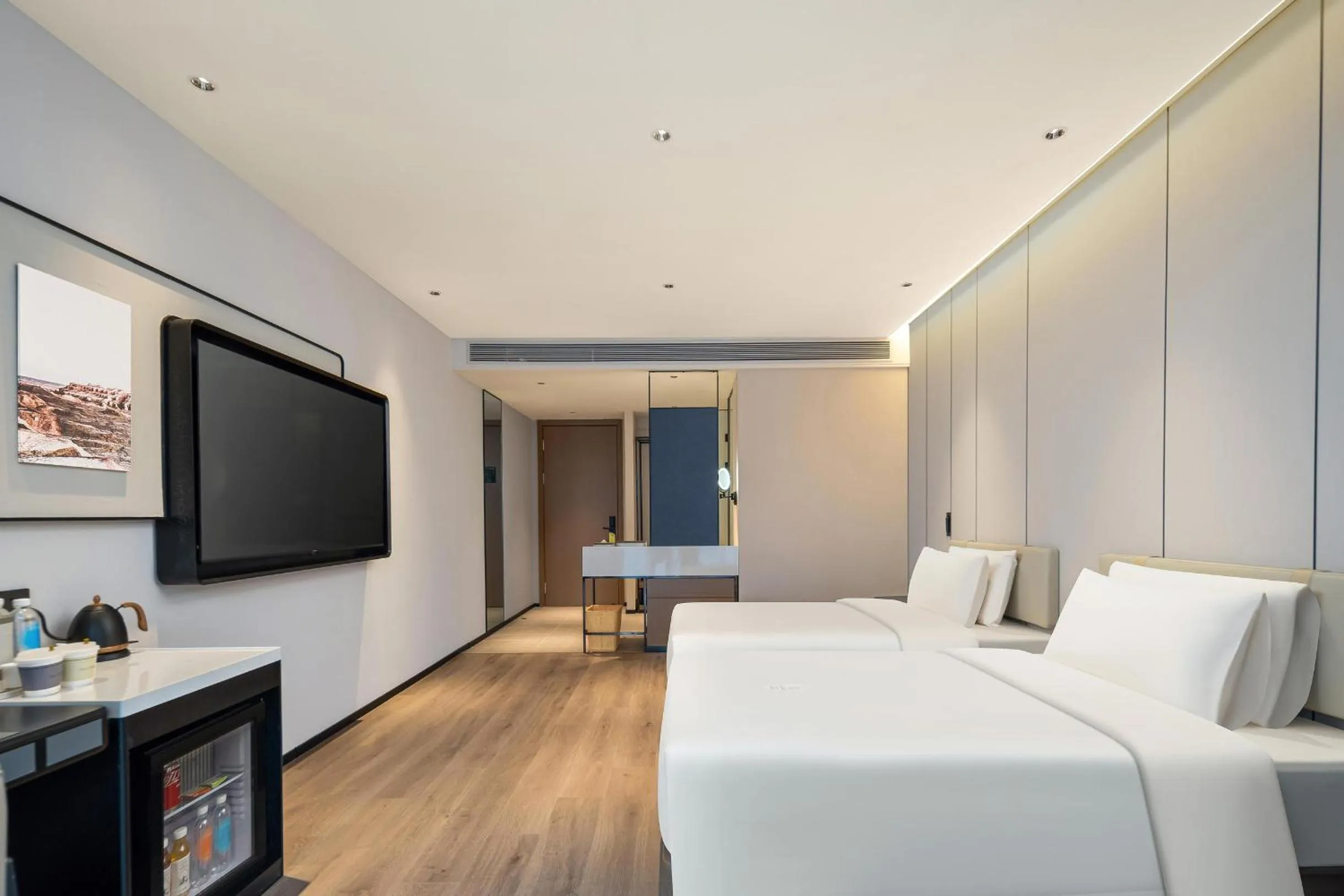 Bed in Atour Hotel Nantong Longxin Plaza